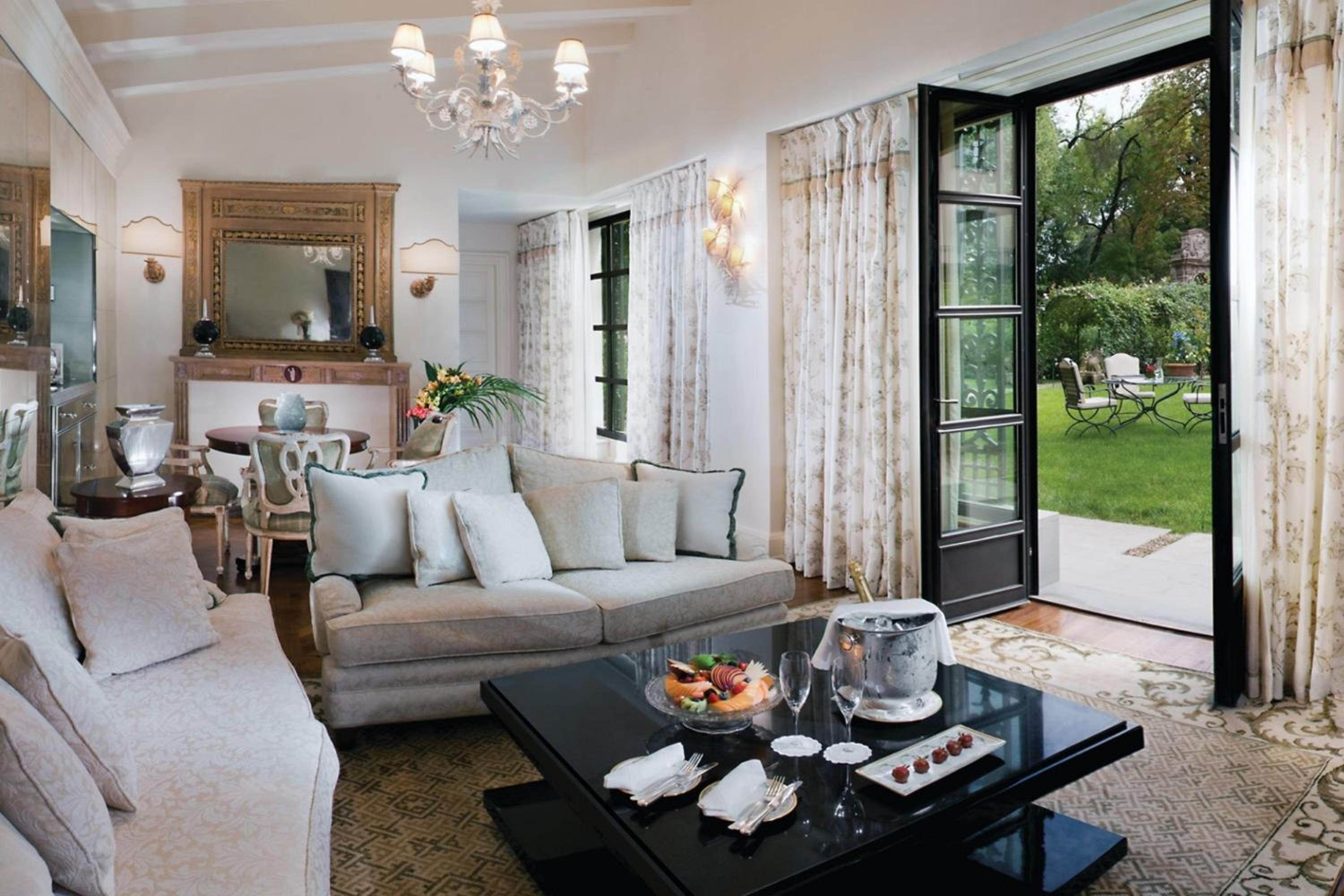Garden Suite King