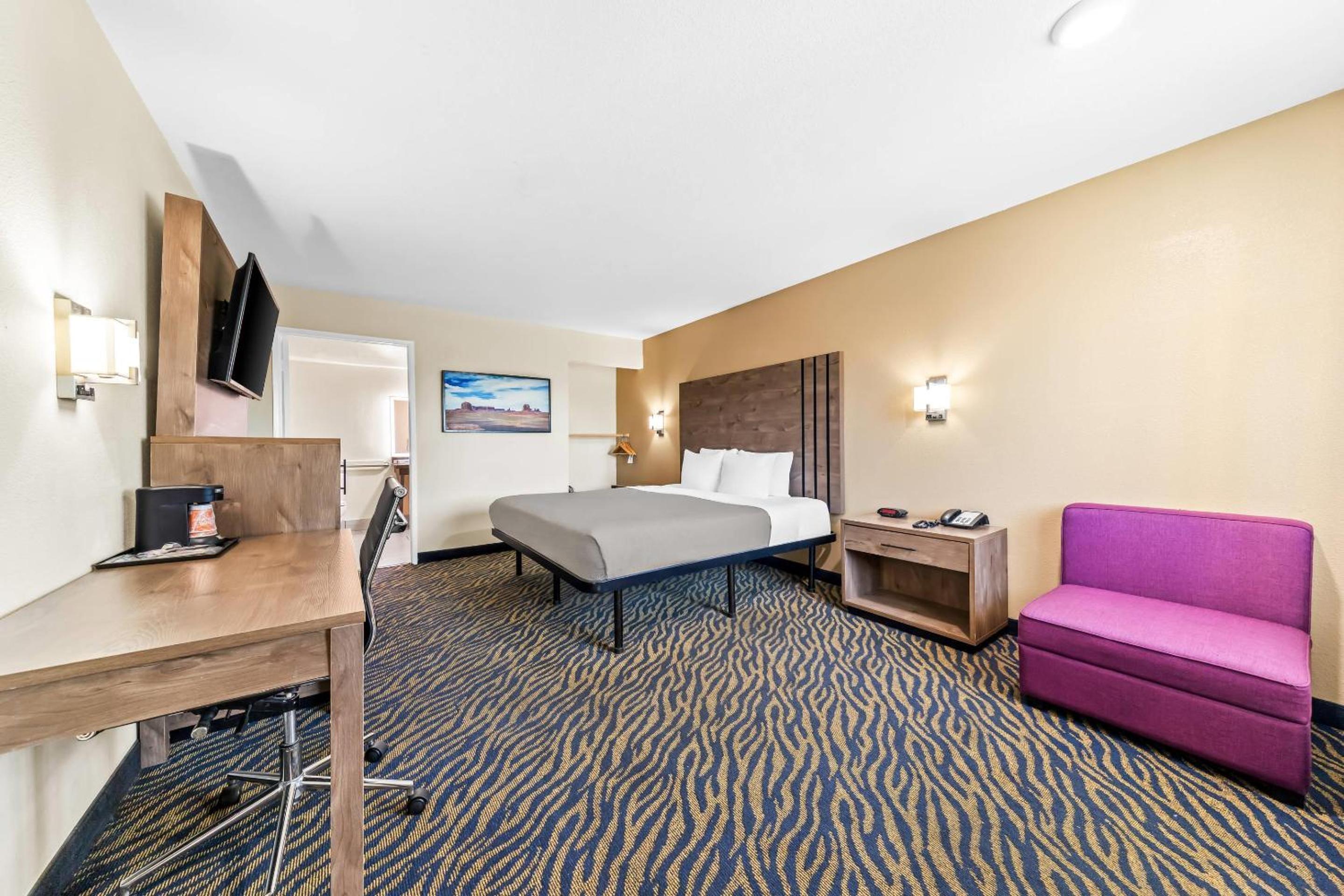 King Room - Disability Access/Non Smoking  - Photo 1