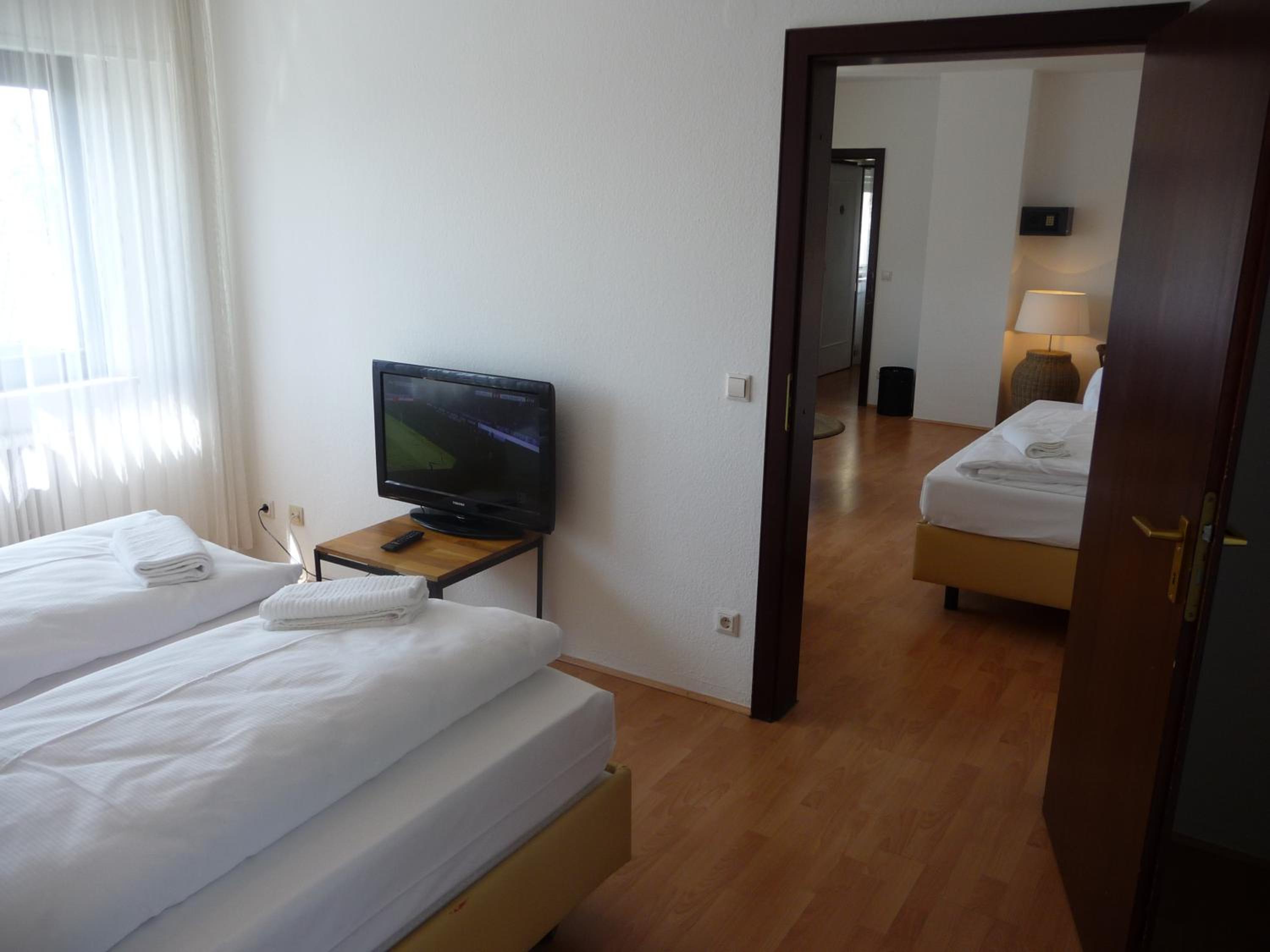Quadruple Room - Photo 1