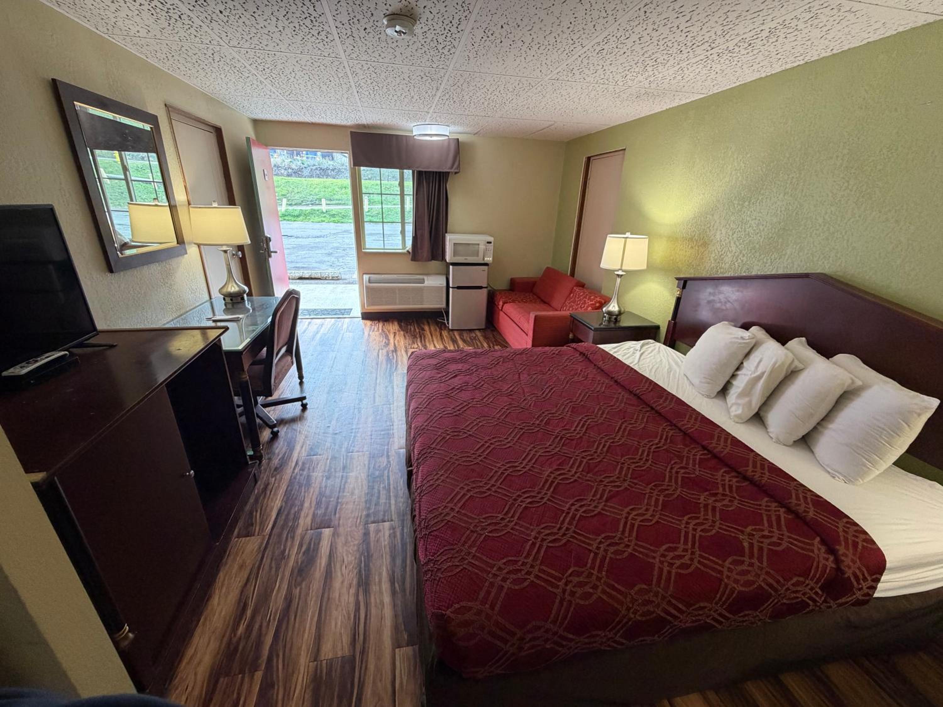 Deluxe Suite photo 1
