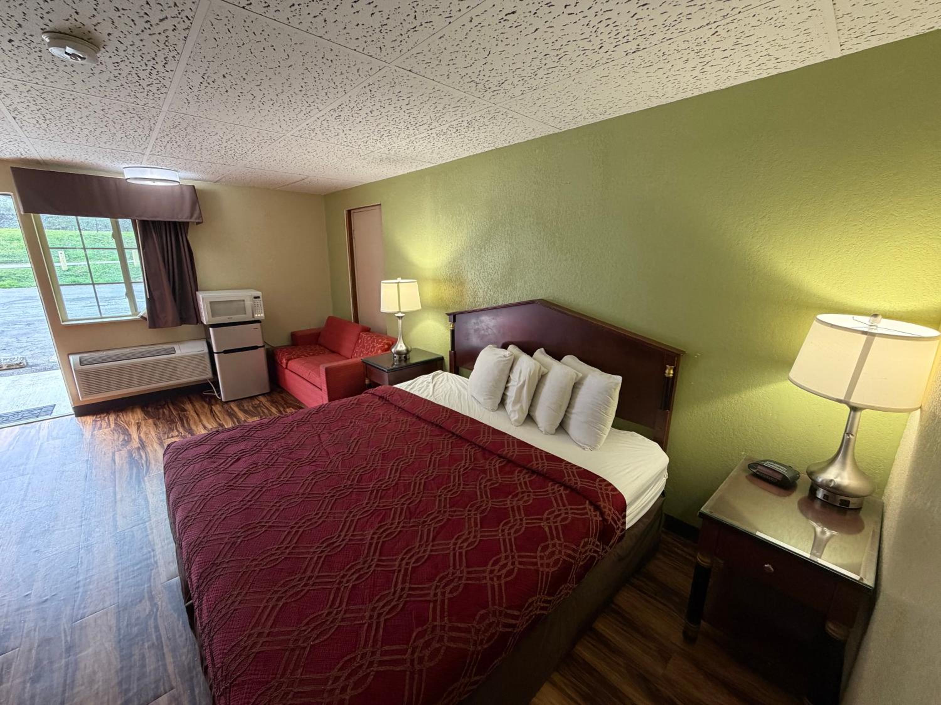 Deluxe Suite photo 3