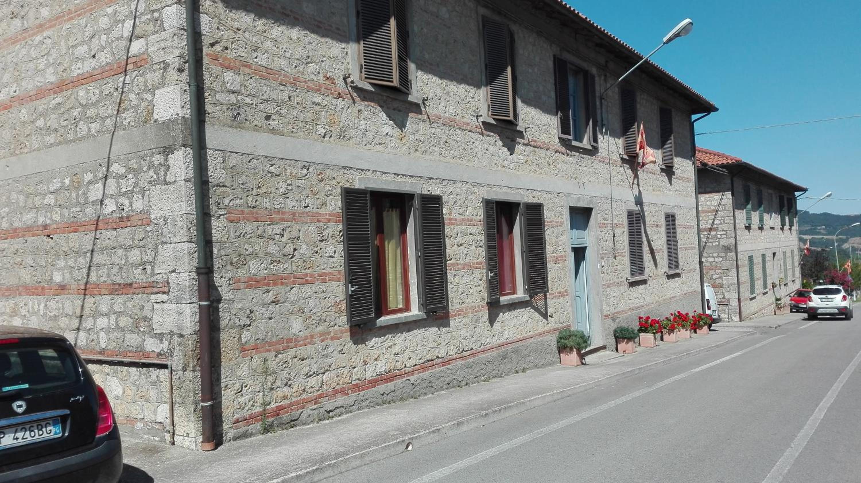 Apartment with Terrace - Photo 45