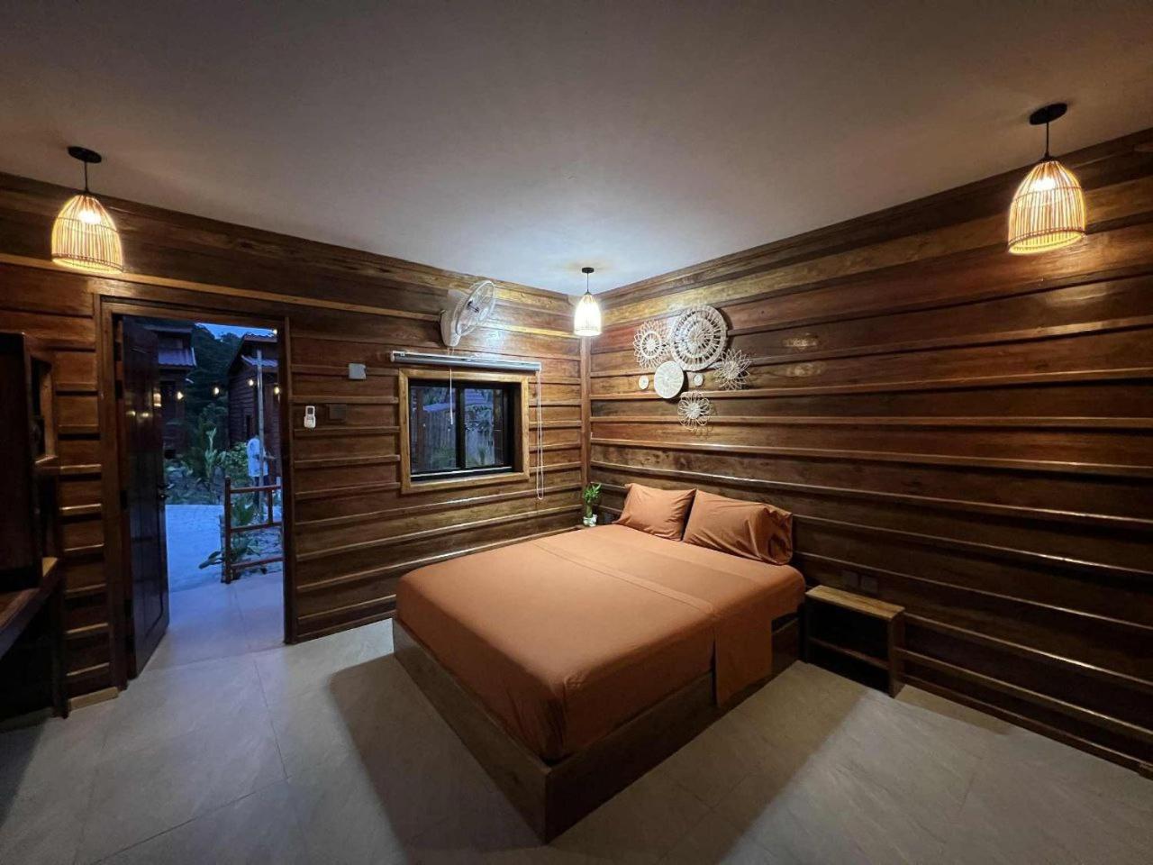 Bungalow photo 2