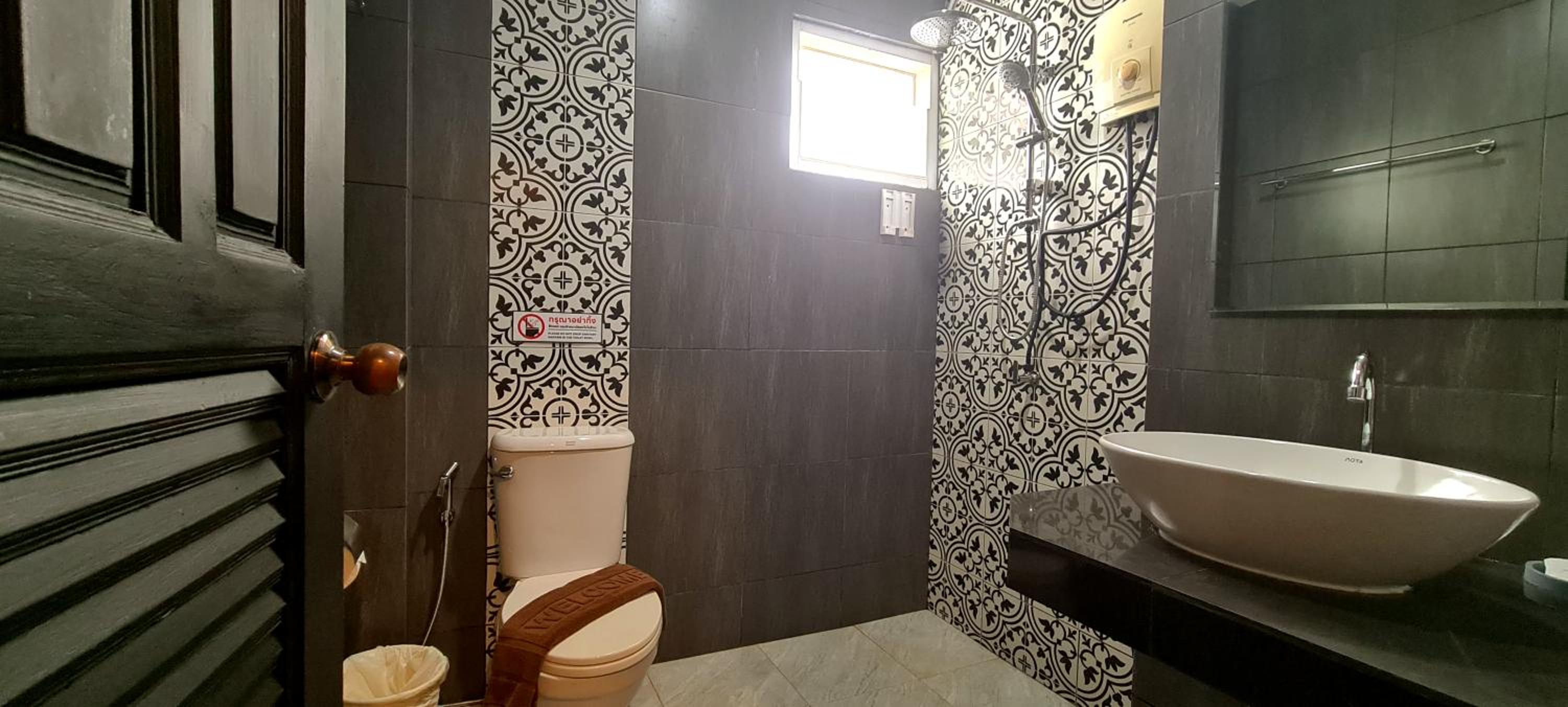 Superior Triple Room photo 3