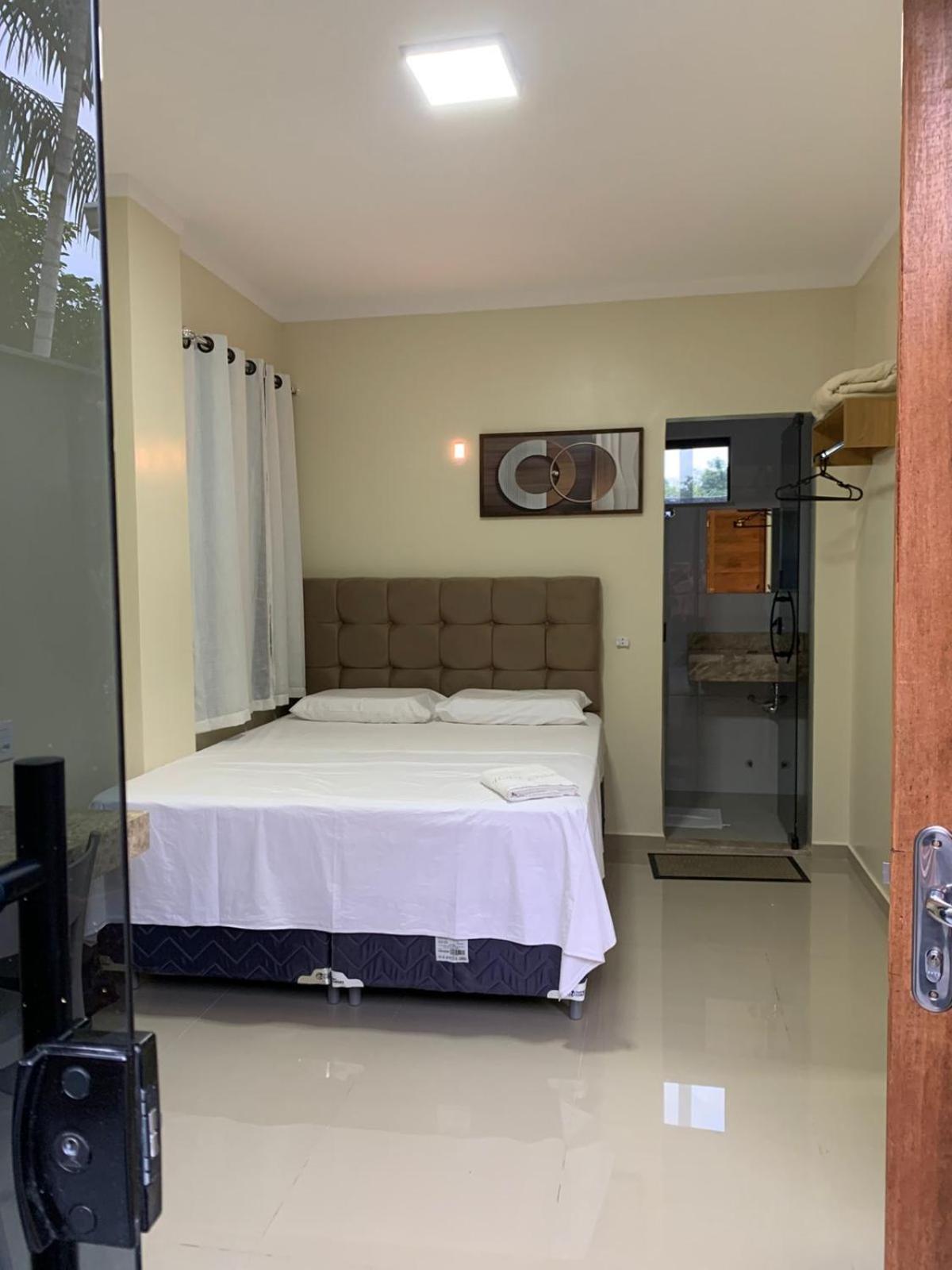 Deluxe Queen Suite