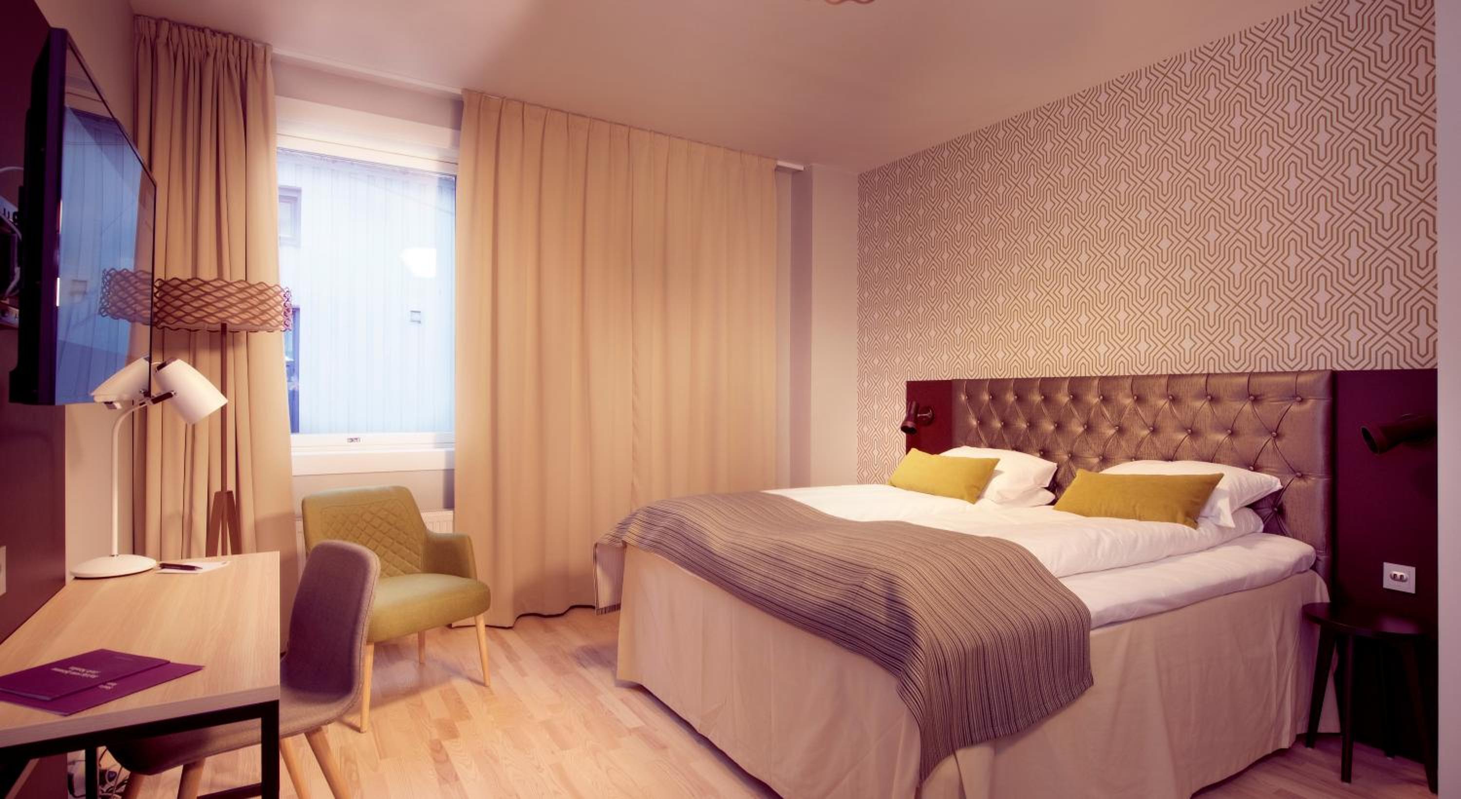 Superior King Room - Photo 1