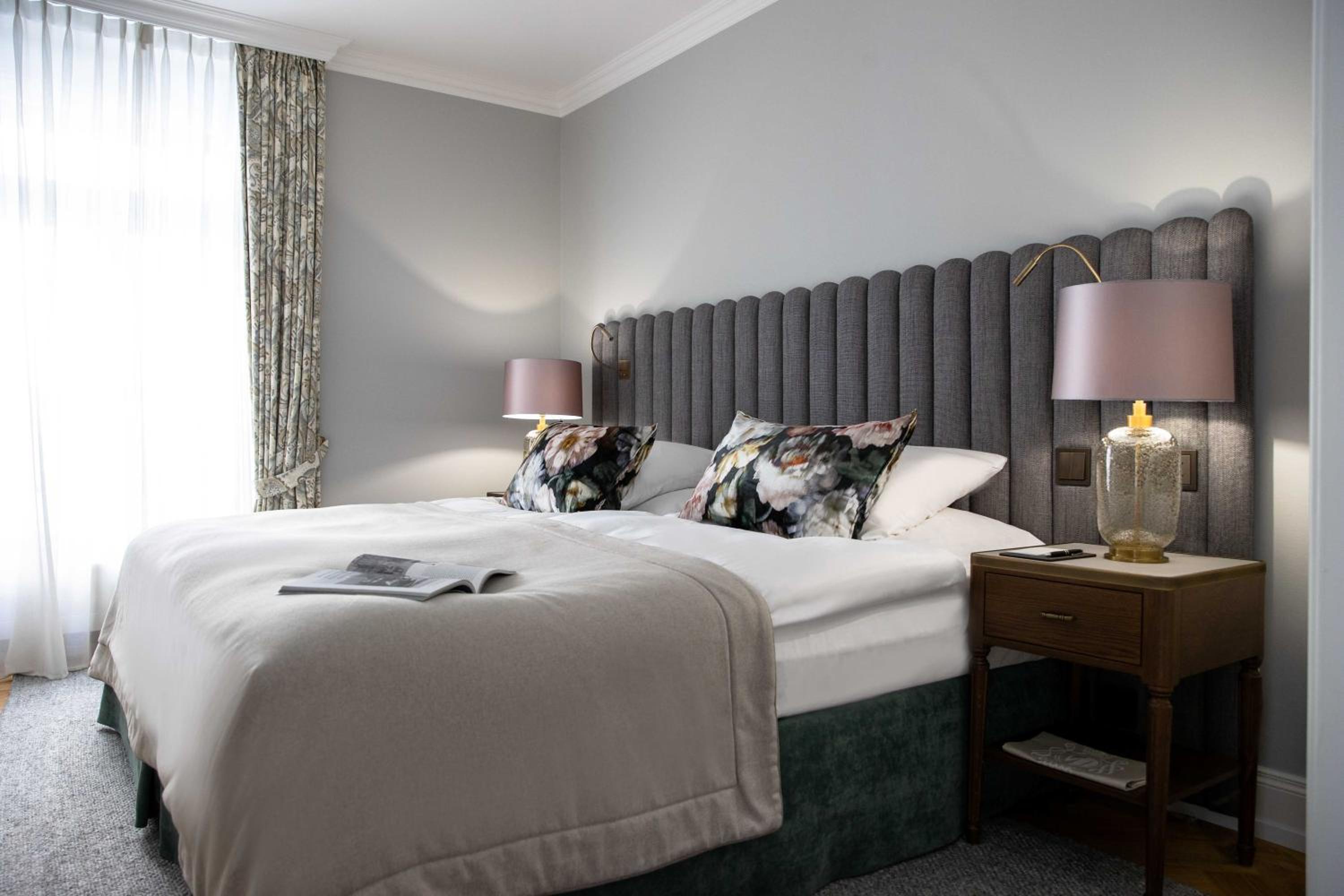 Deluxe Suite - Photo 3
