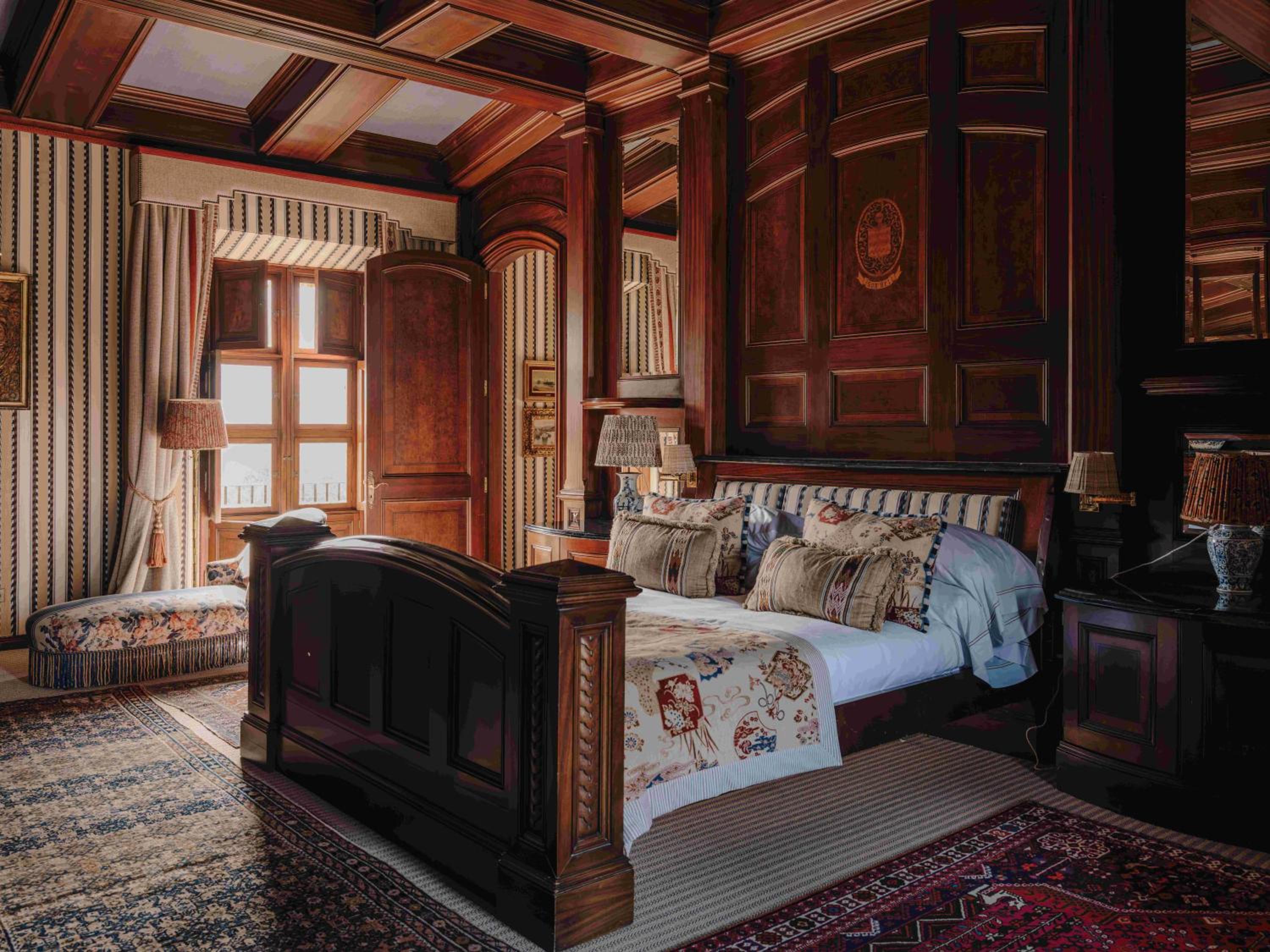 Suite with Terrace photo 2