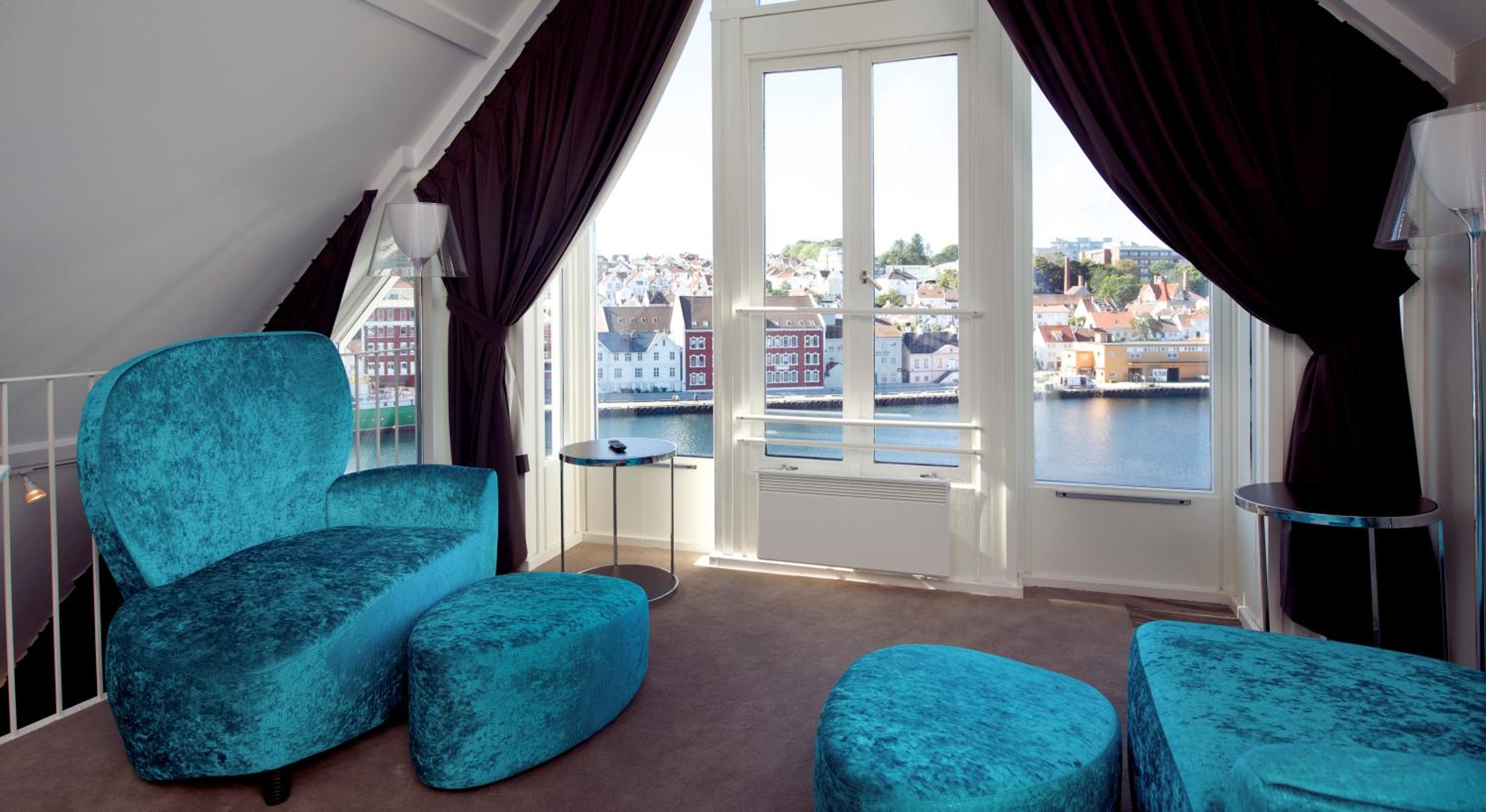 Suite - Photo 4