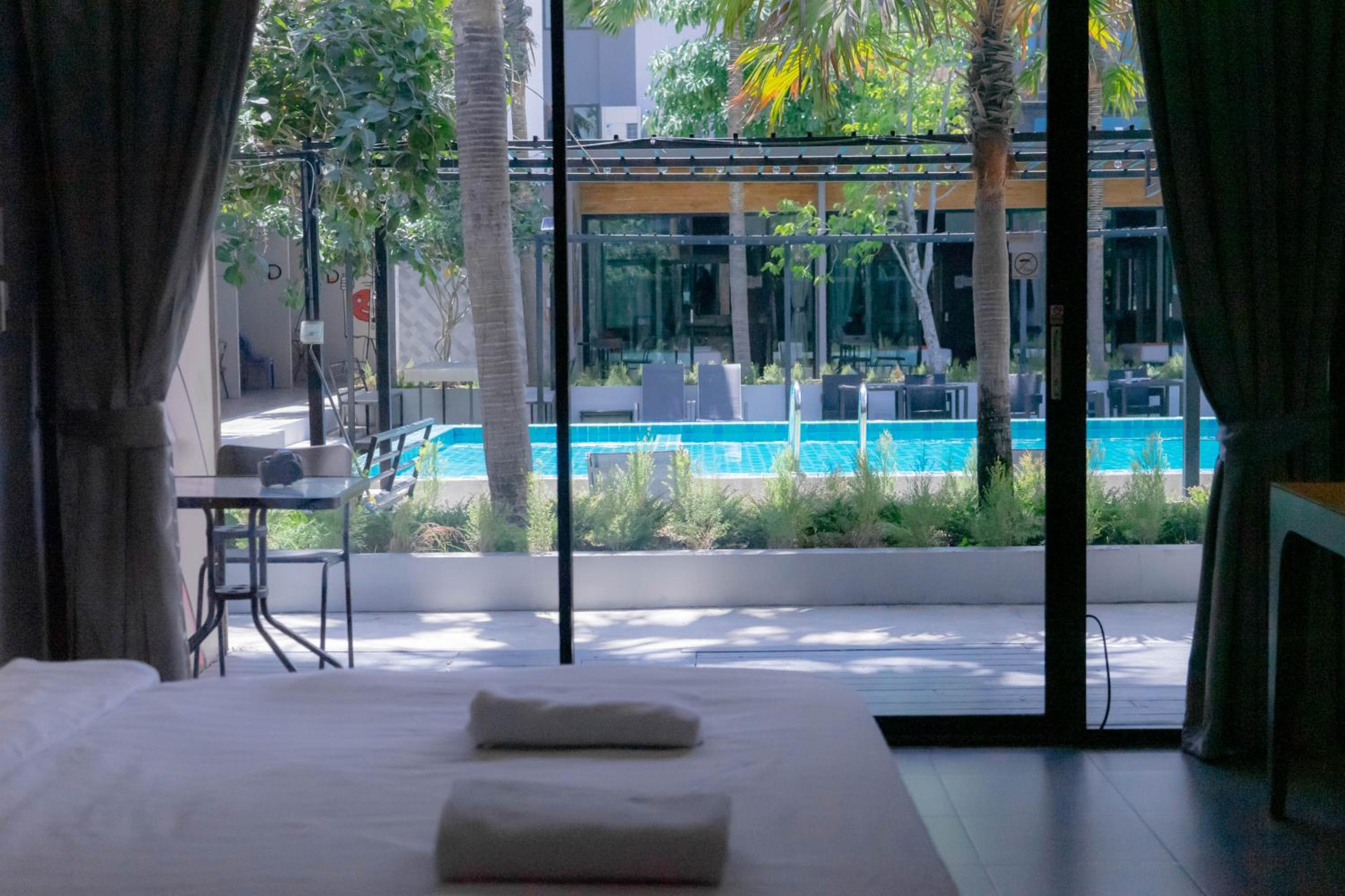 Double Room with Pool View