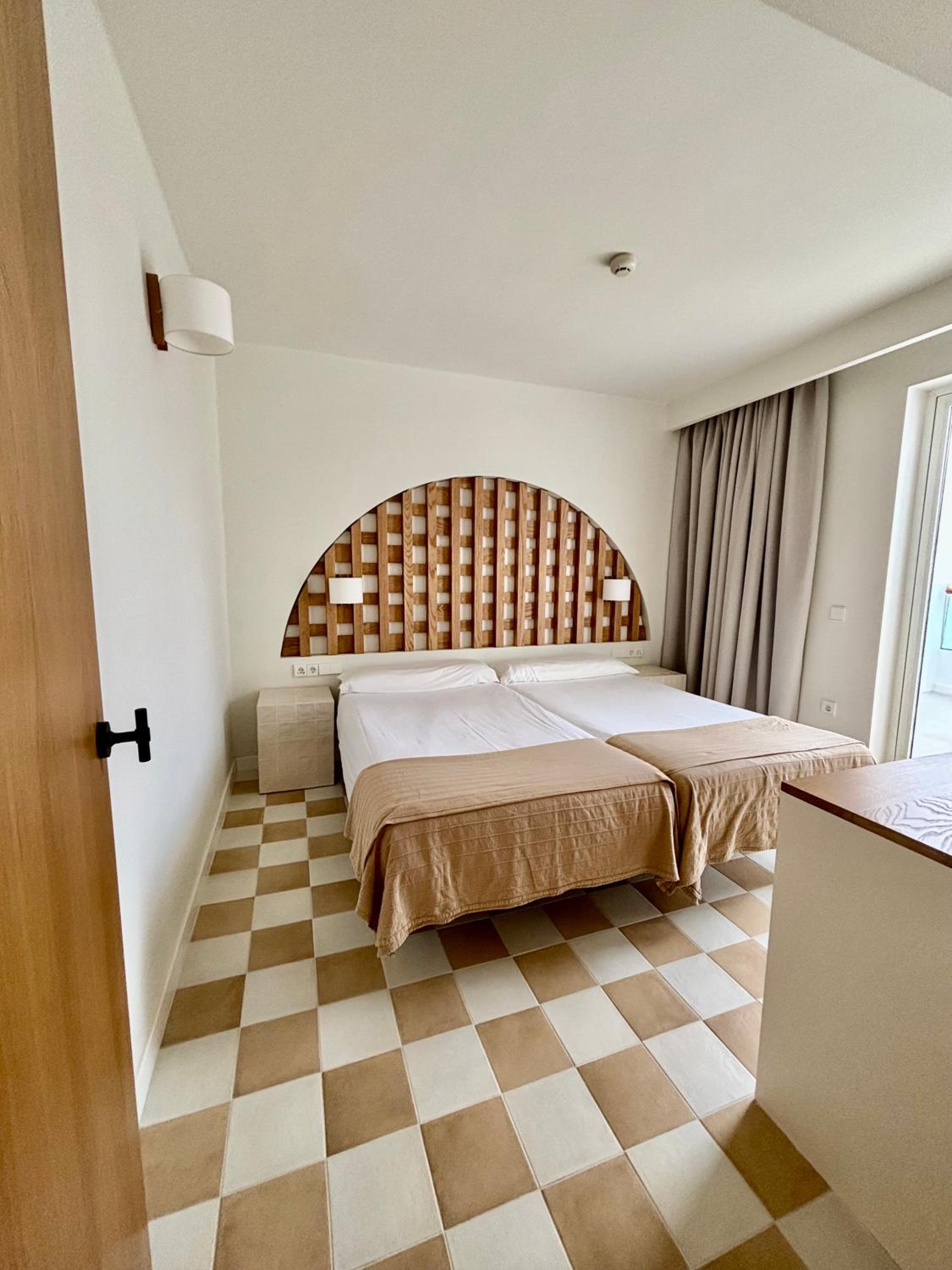 Superior Double or Twin Room photo 1