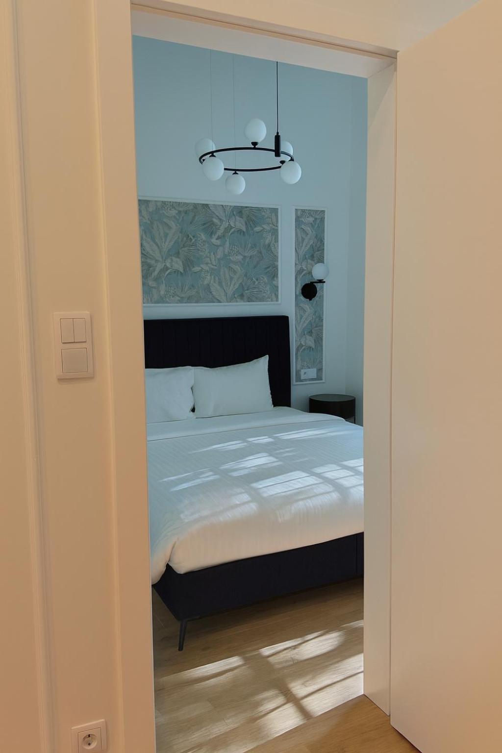 Deluxe One-Bedroom Apartment - pl. Jana Pawła 30