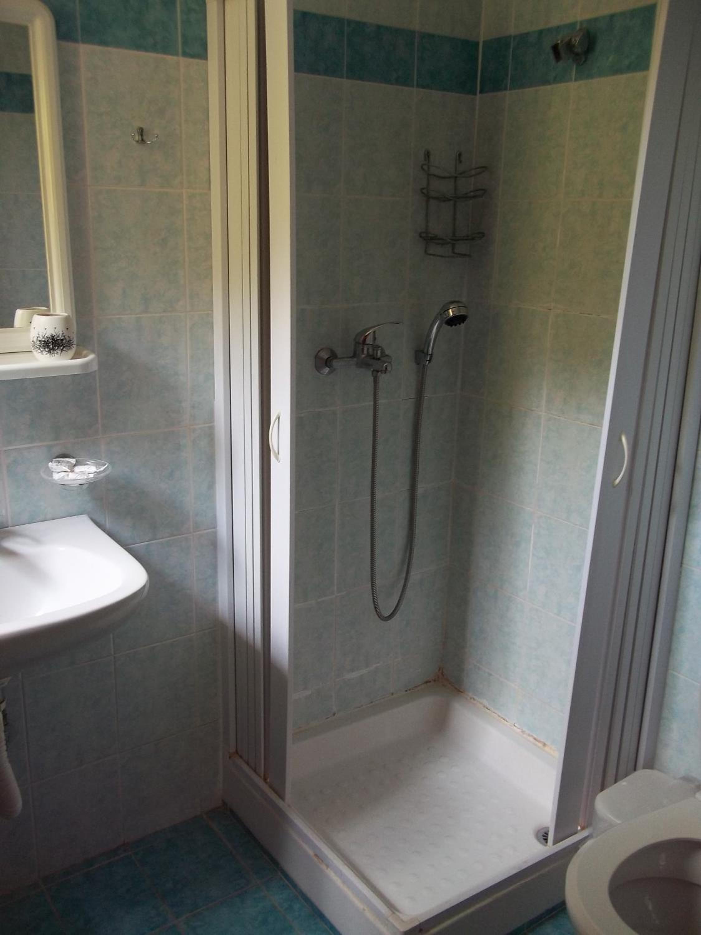 Studio with Balcony (3 Adults)  - Photo 6