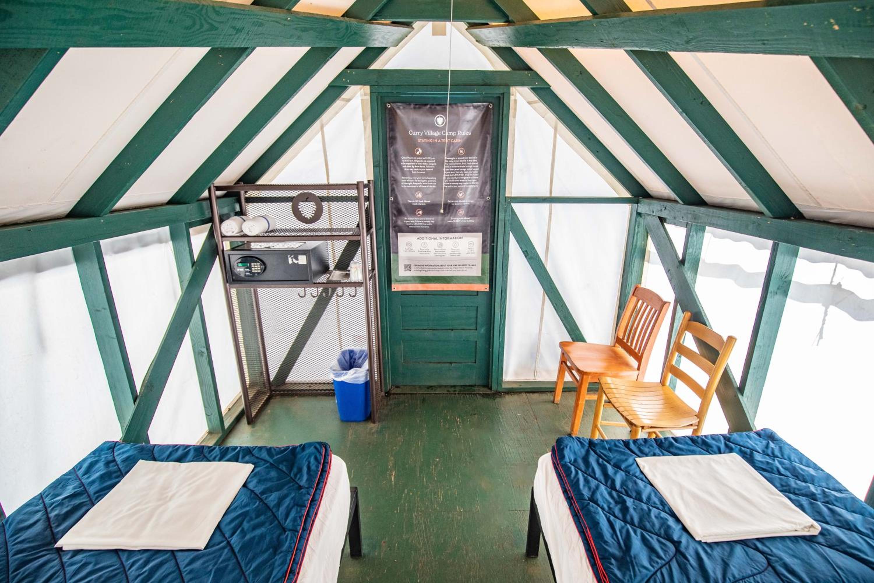 Unheated Tent 2T photo 2