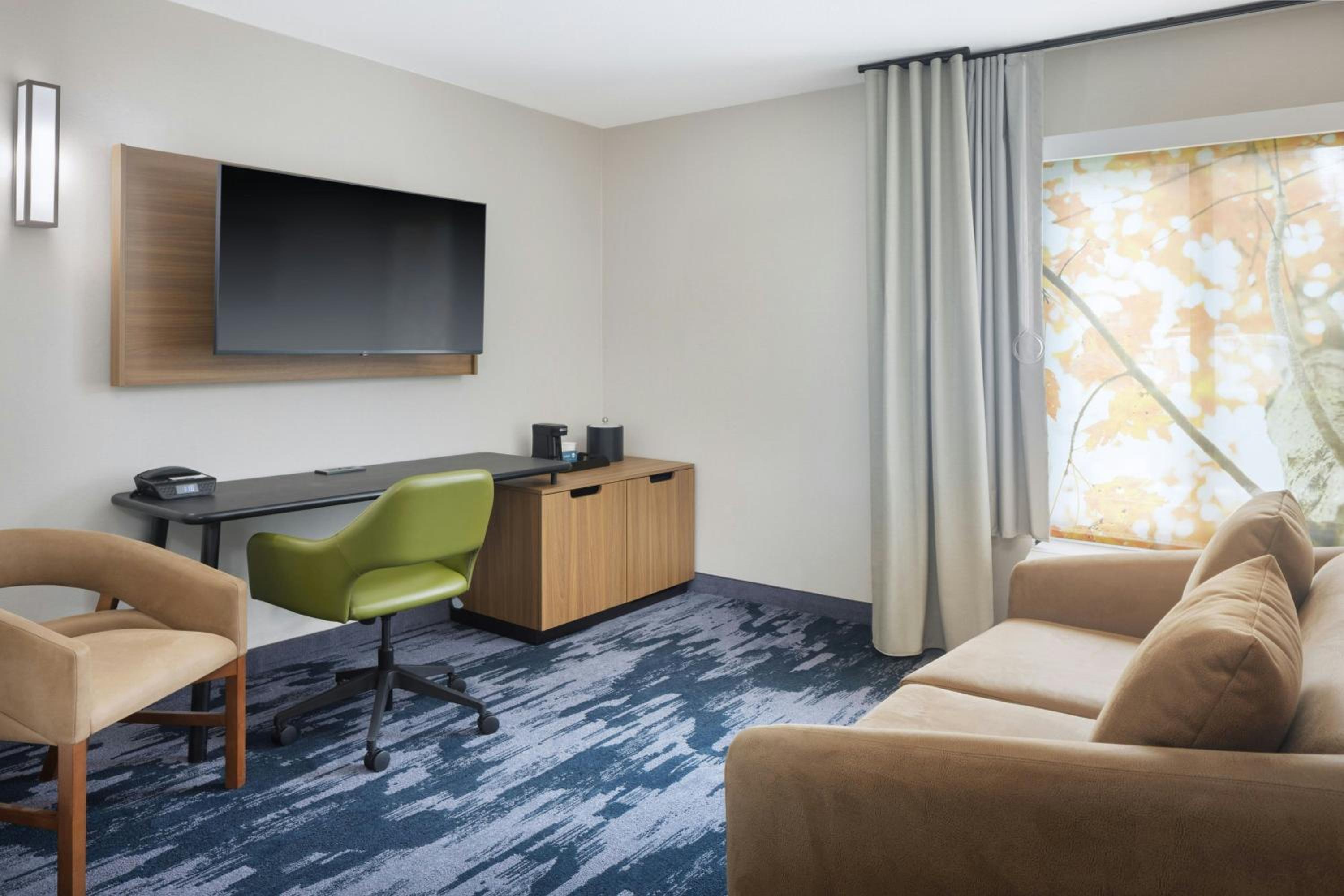 Queen Suite with Two Queen Beds and Roll-In Shower - Mobility and Hearing Accessible - Photo 2