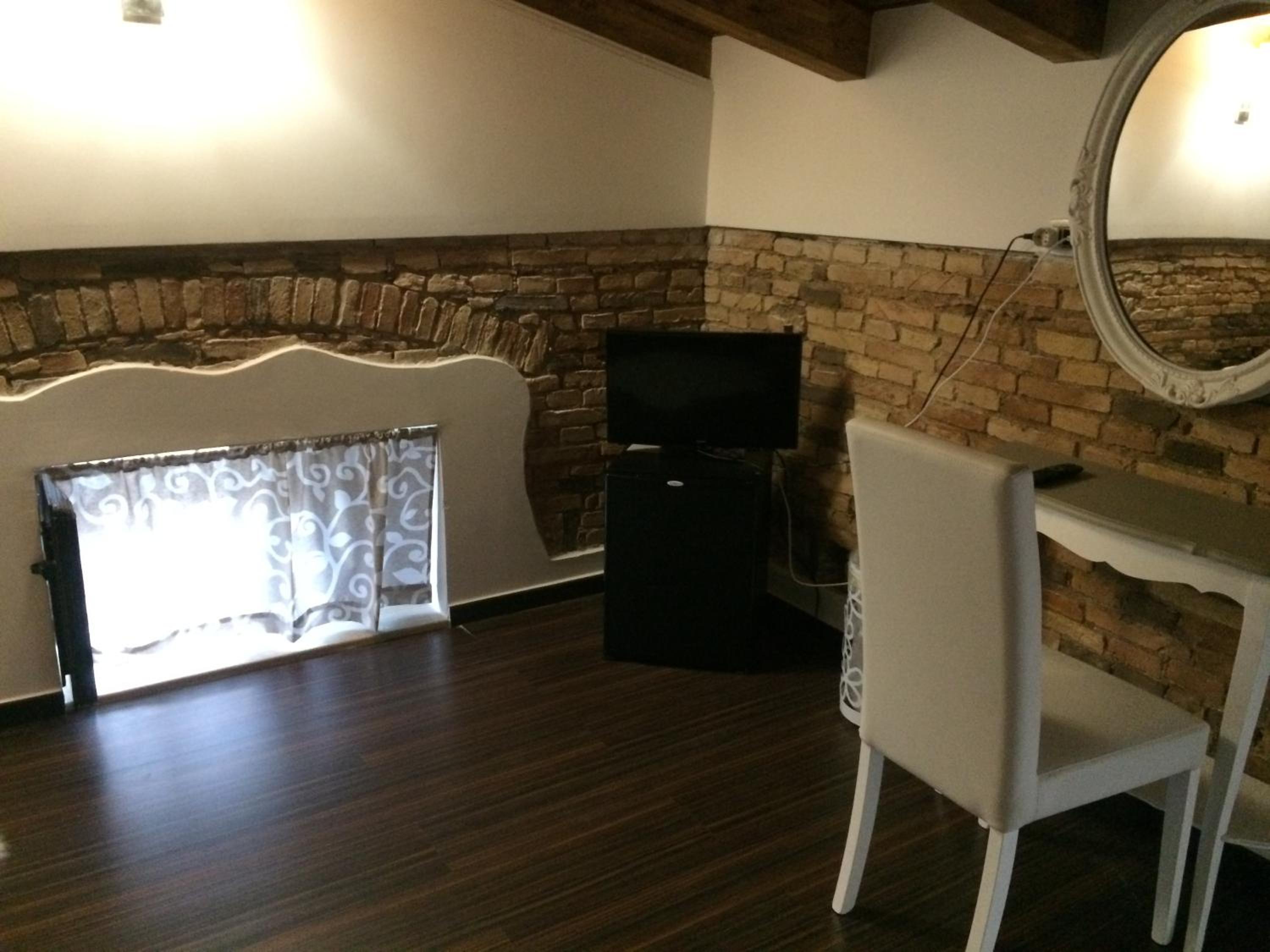 Triple Room - Photo 8