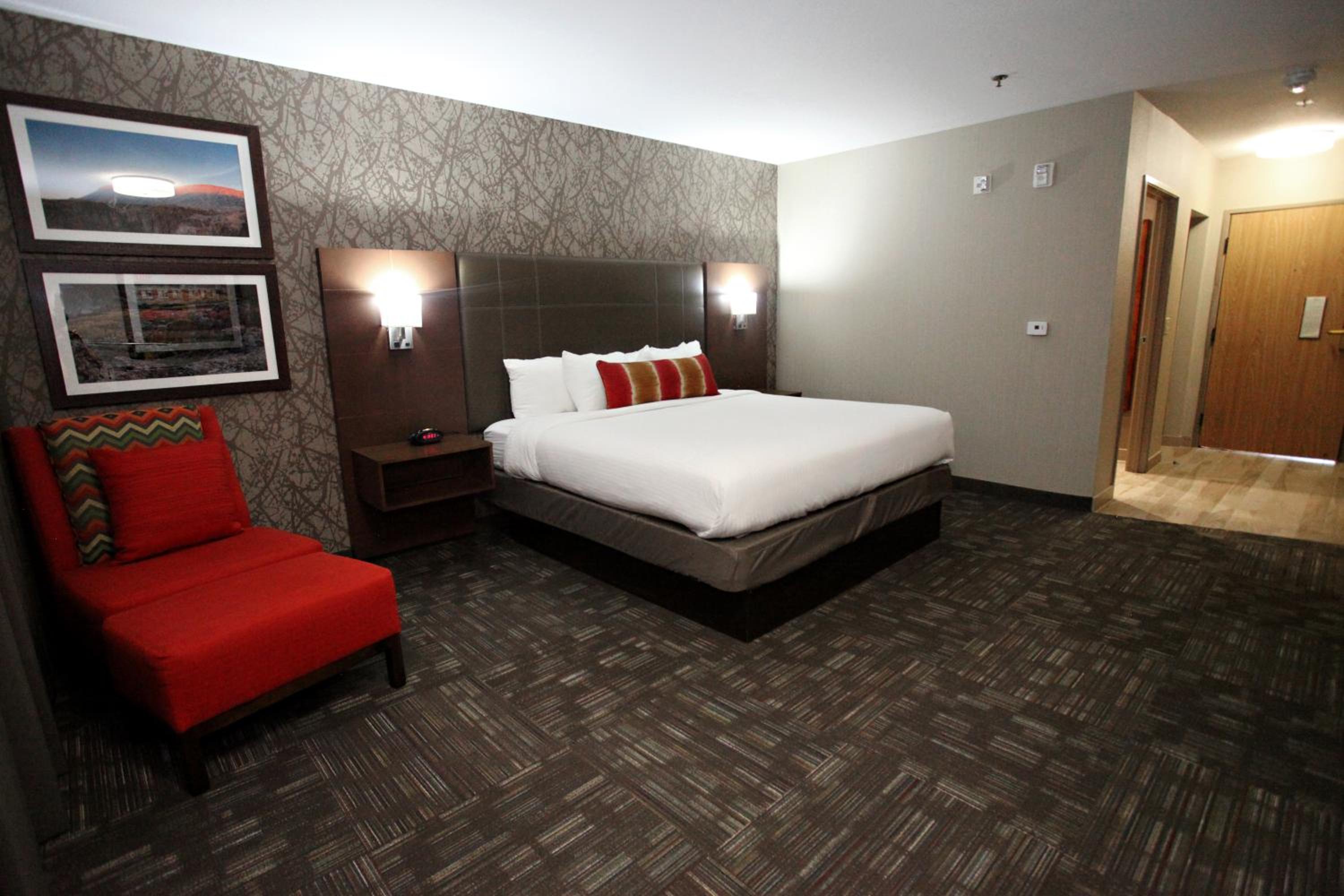 King Room with Bath Tub - Disability Access/Non-Smoking