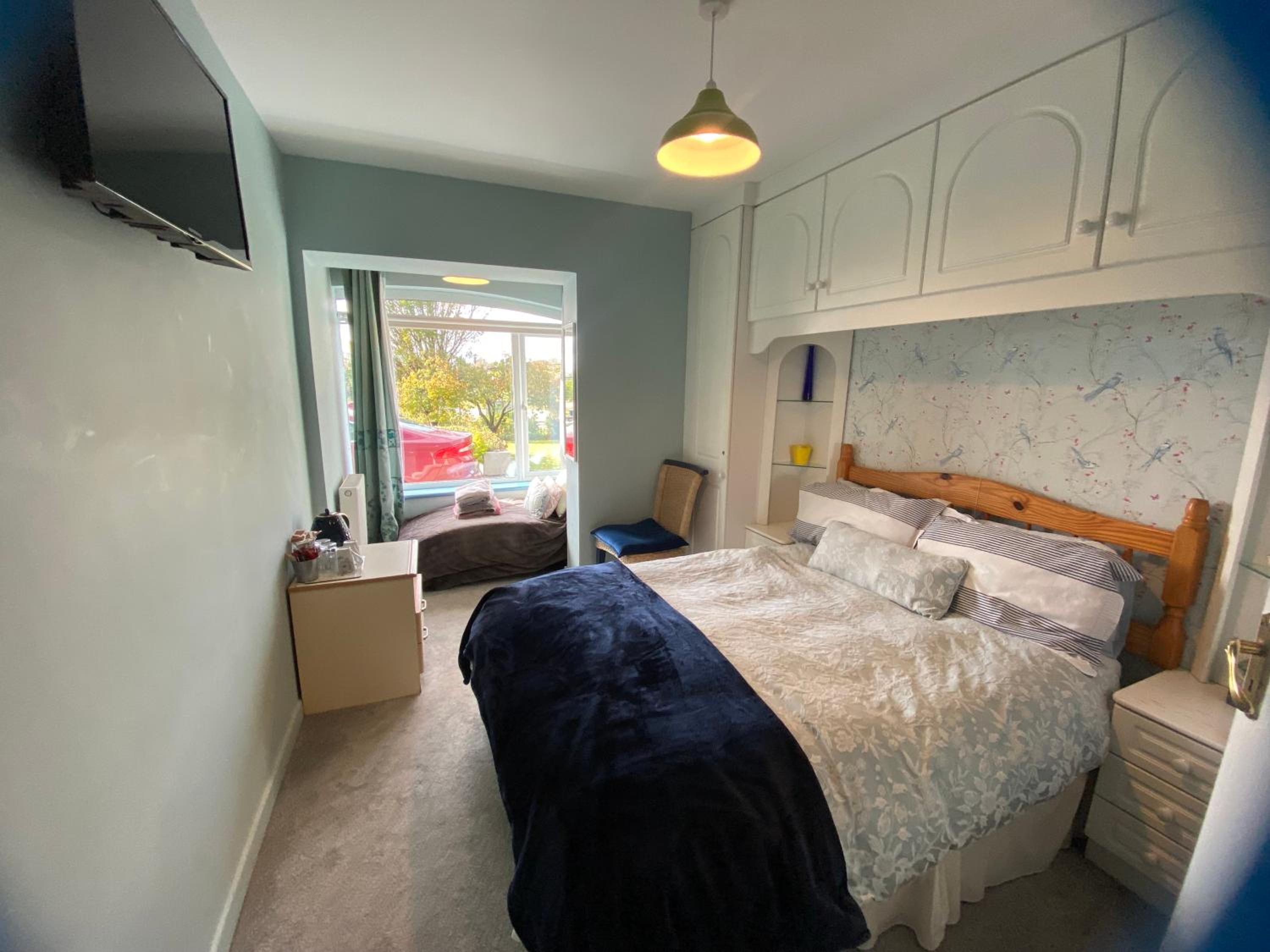 Budget Double Room - Photo 1