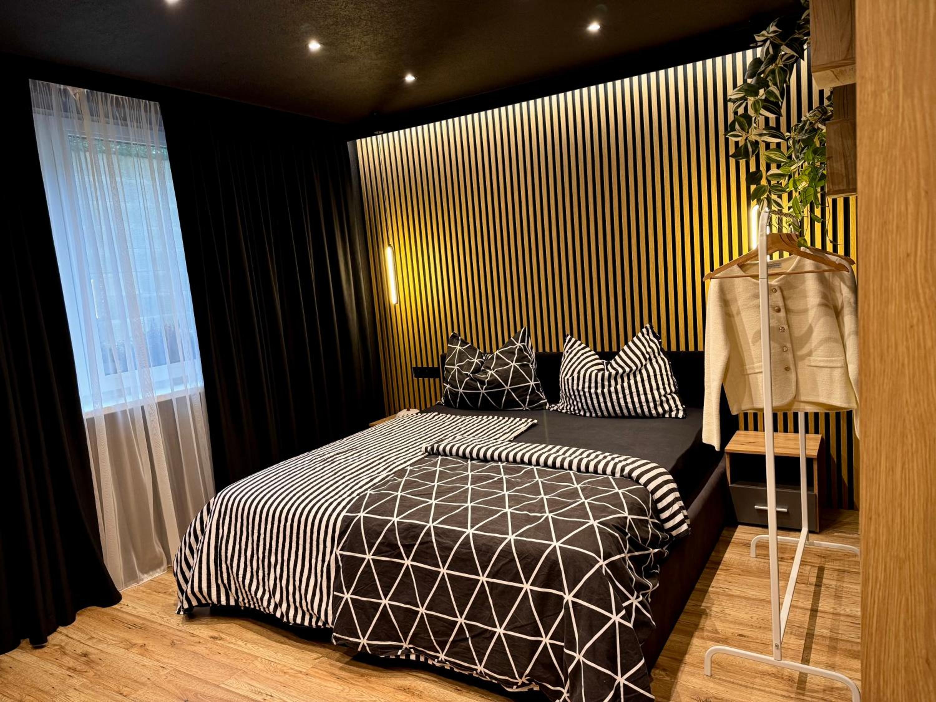 Superior King Suite