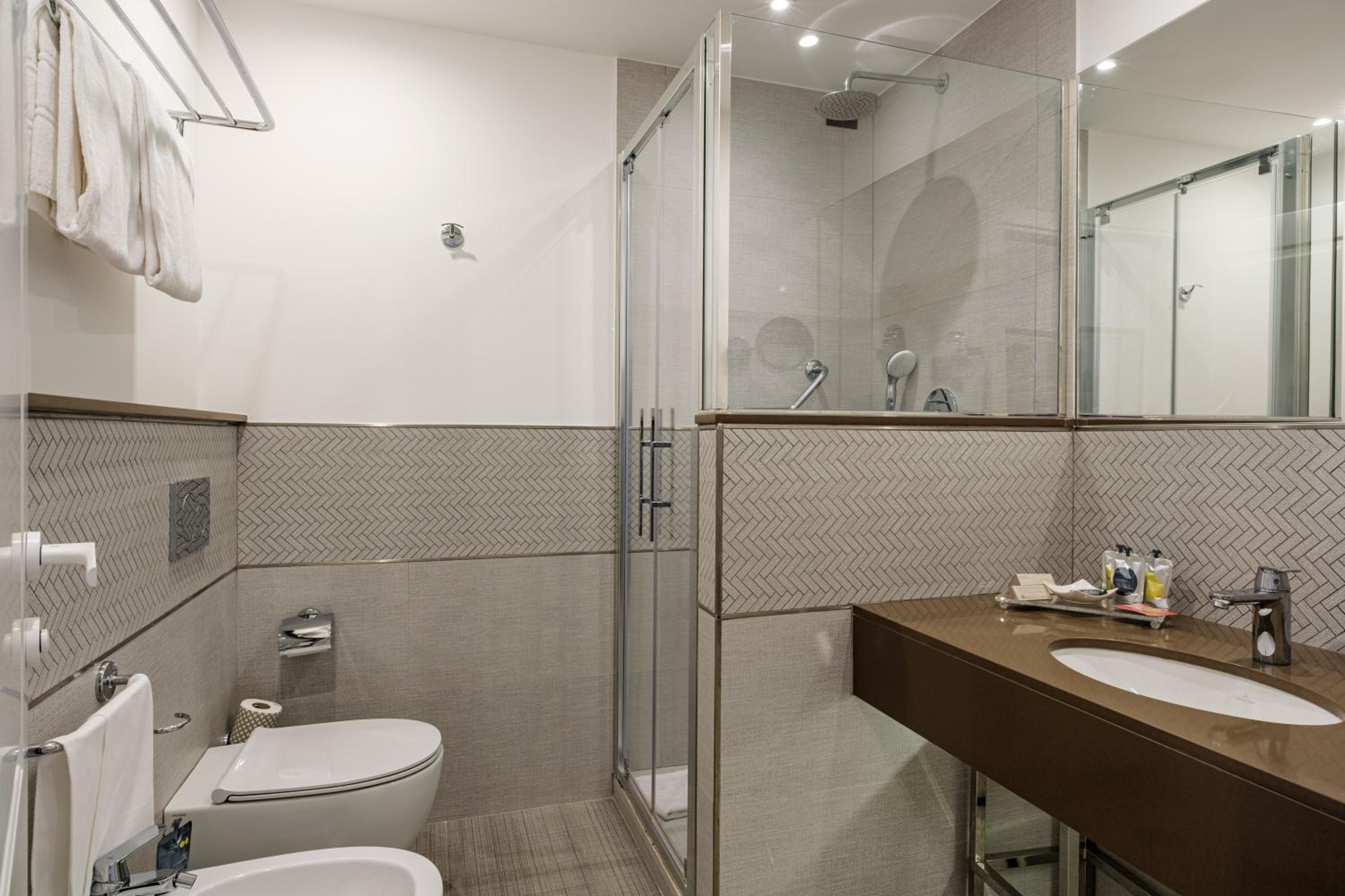 Triple Room - Photo 1
