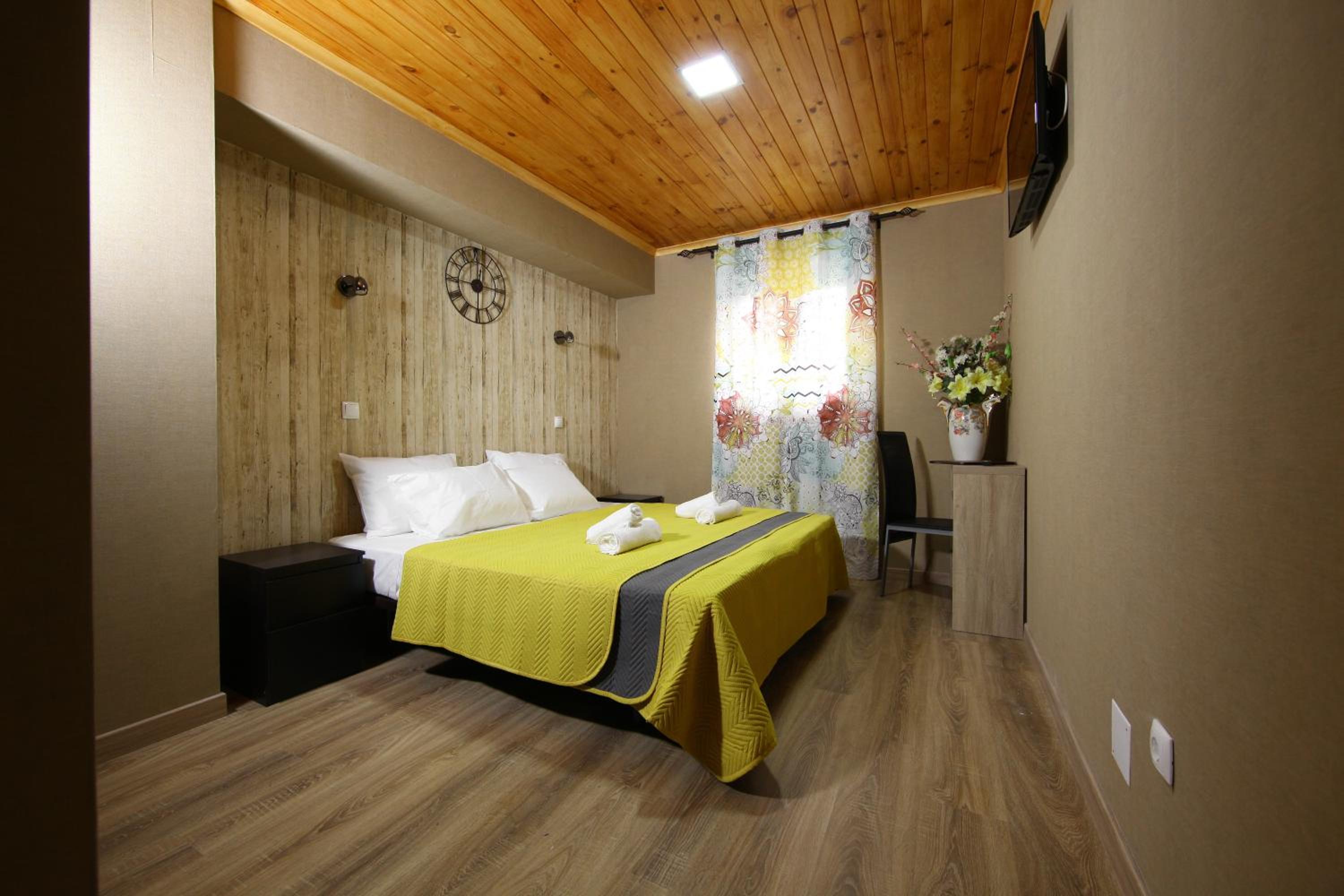 Standard Double Room - Photo 1