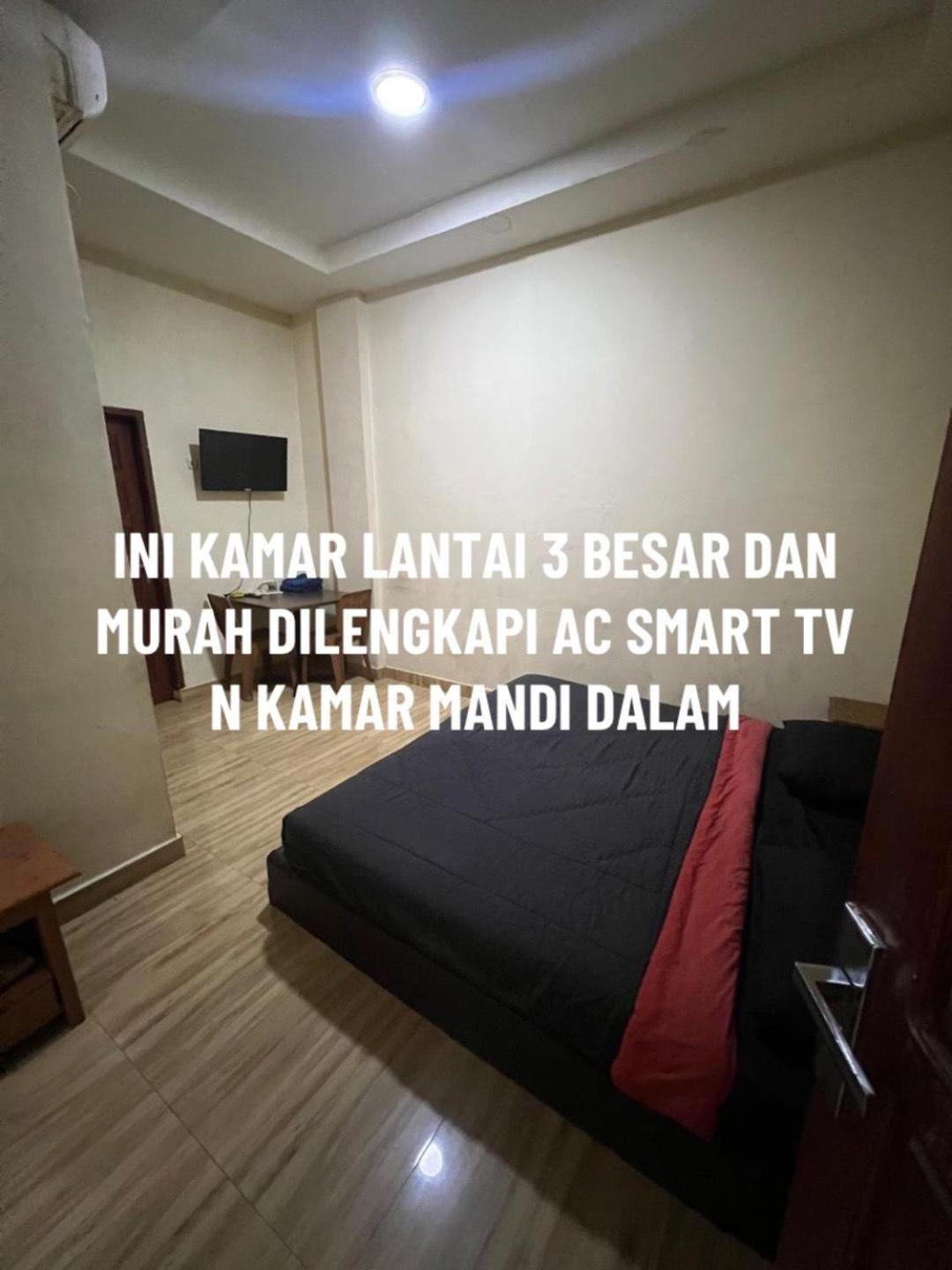 Deluxe Room (2 Adults + 1 Child)