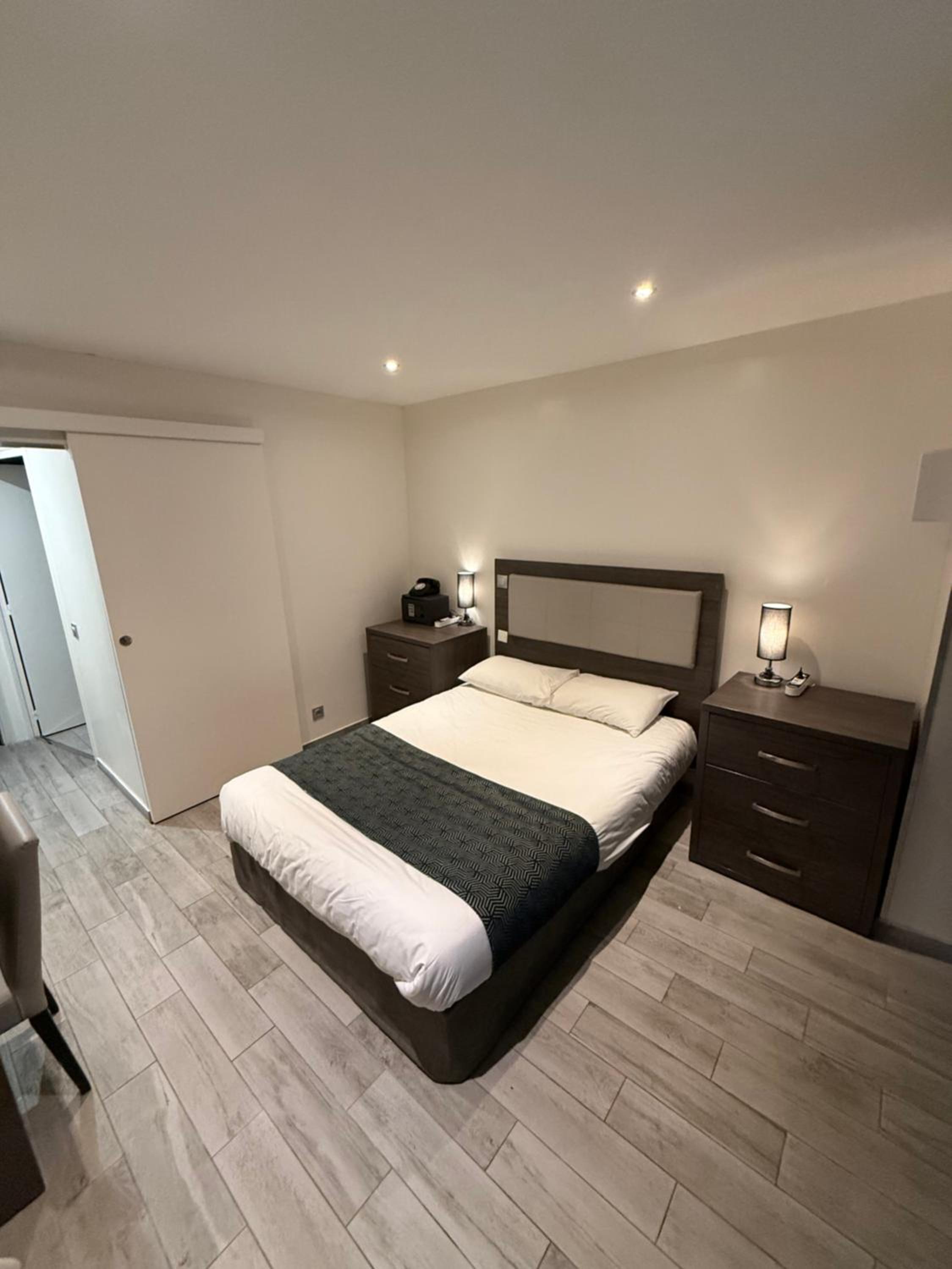 Double Room - Disability Access photo 2