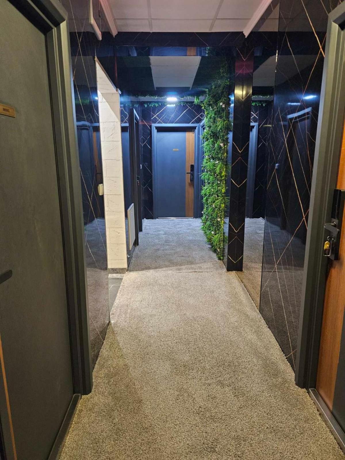 Deluxe Double Room with Balcony photo 1