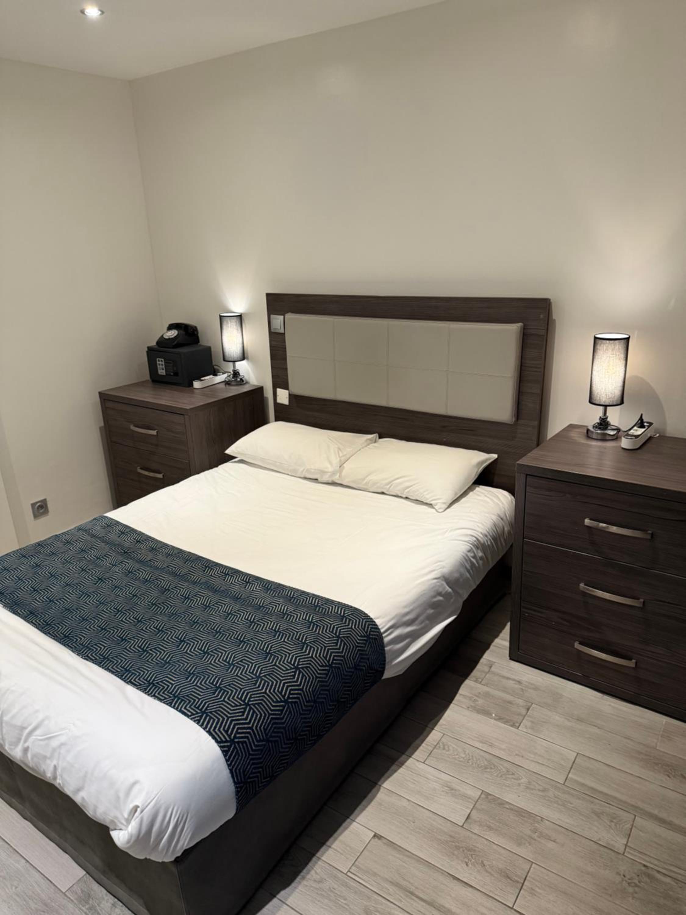 Double Room - Disability Access photo 2