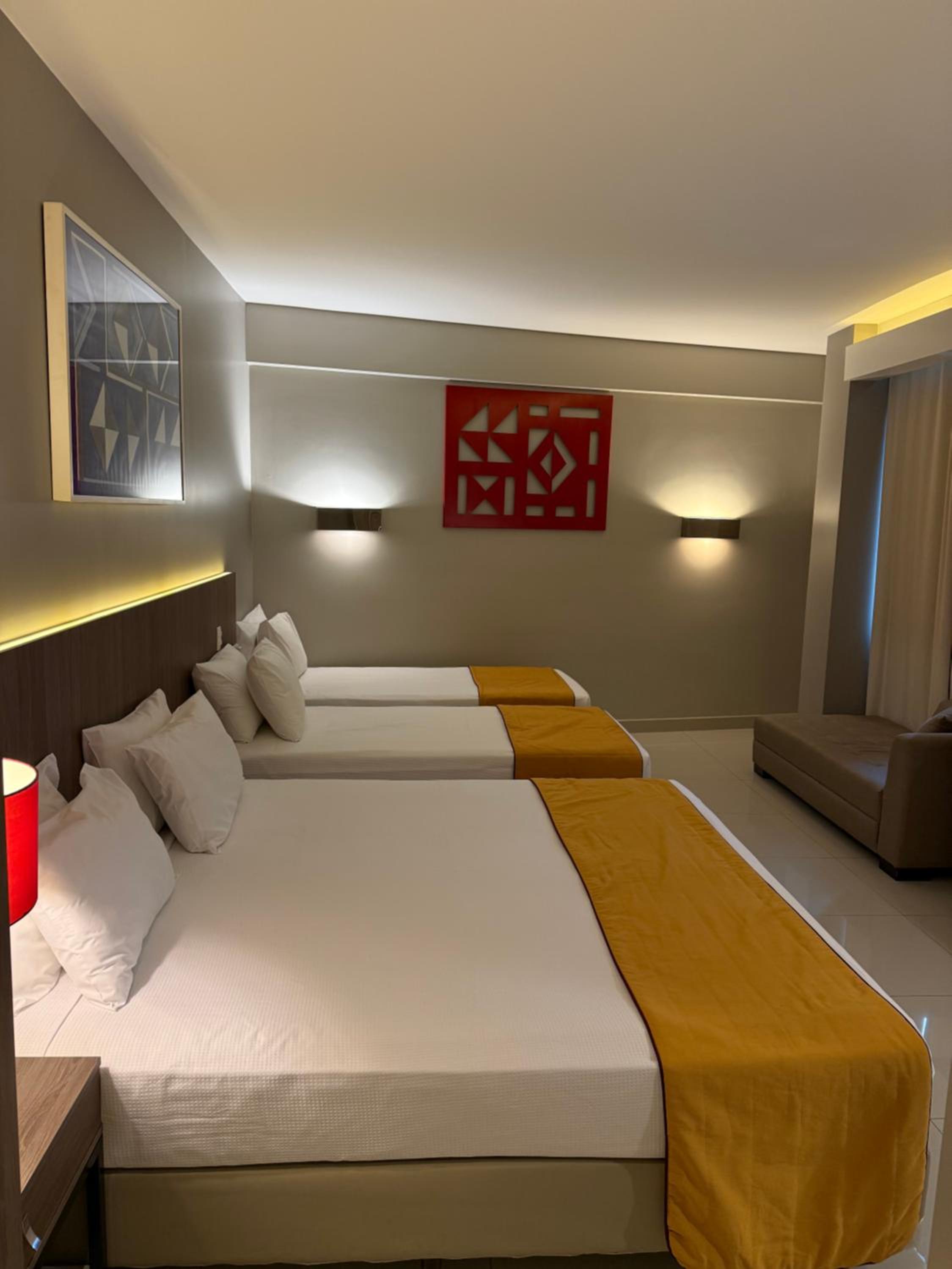 Deluxe Quadruple Room photo 3
