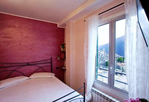 Double Room - Photo 3