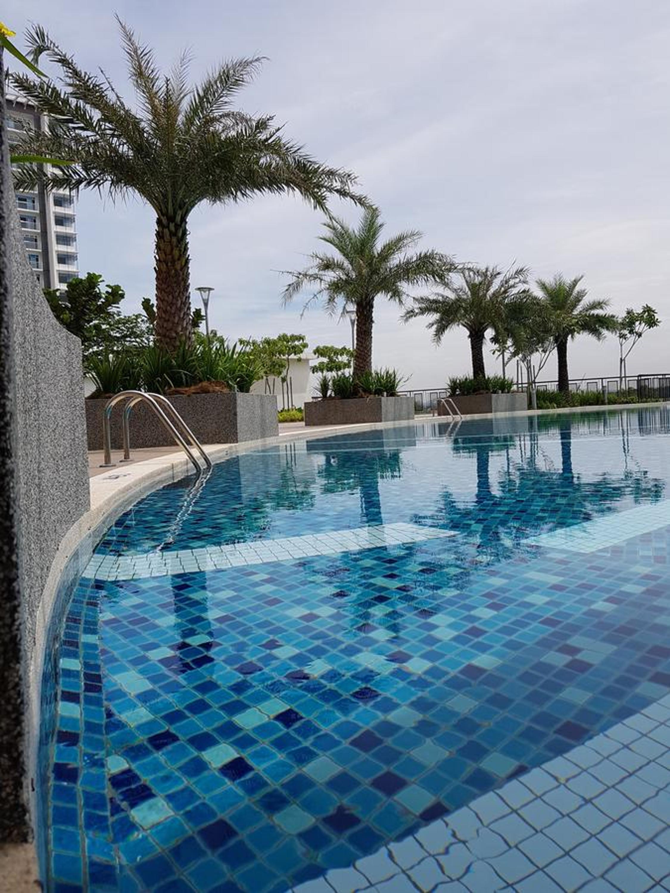 Apartment with Pool View photo 2