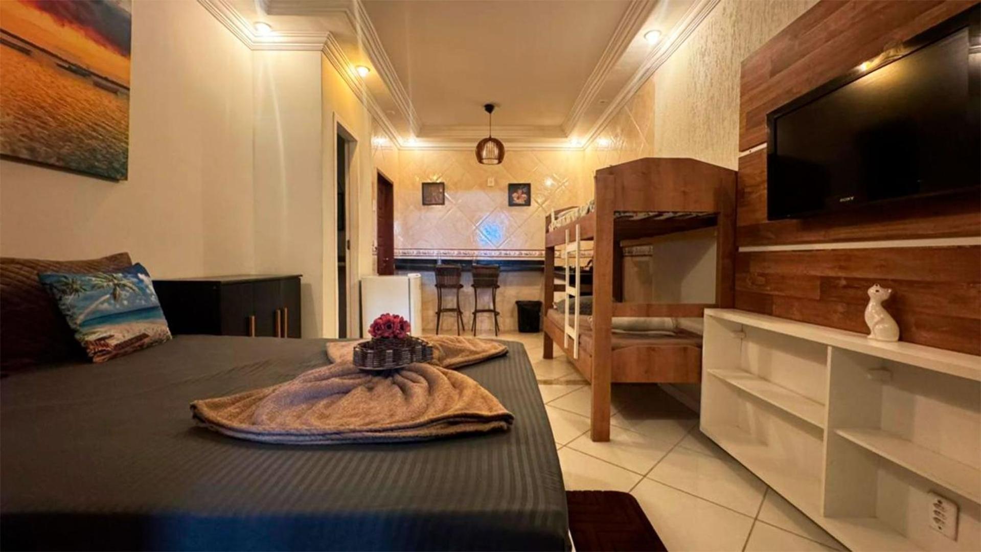 Deluxe Studio
