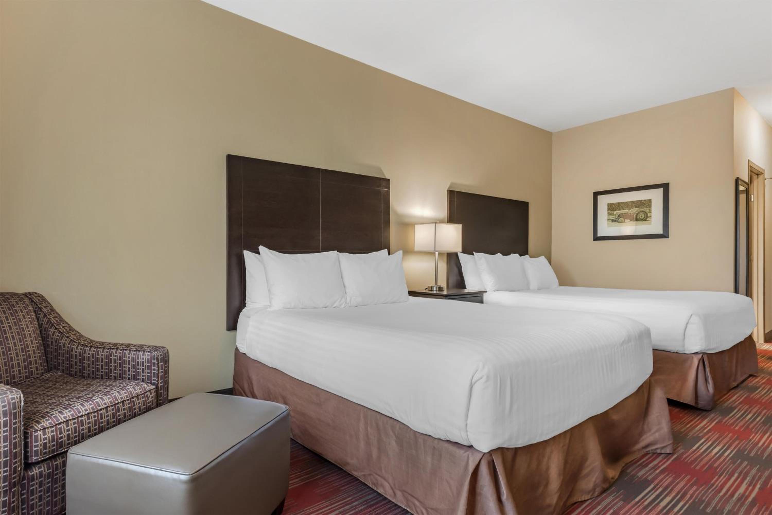 Two-Bedroom Suite - Photo 1