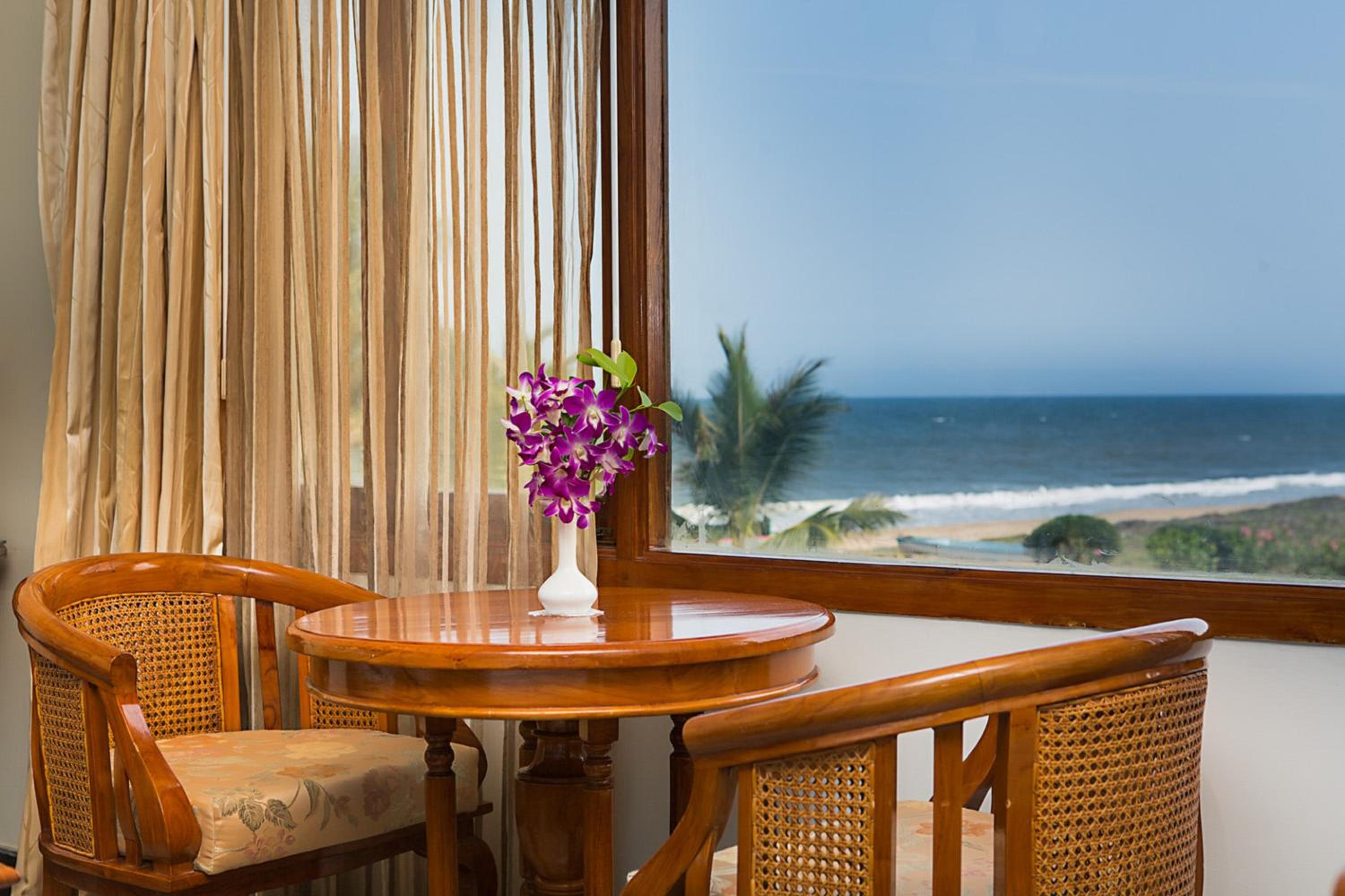 Villa - Sea Side - Photo 3