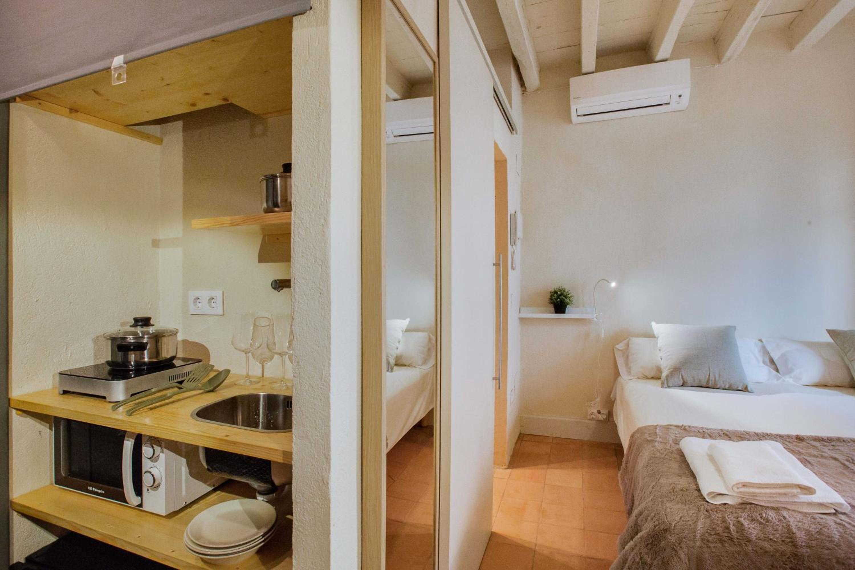 Apartamento con vista a la calle - 22