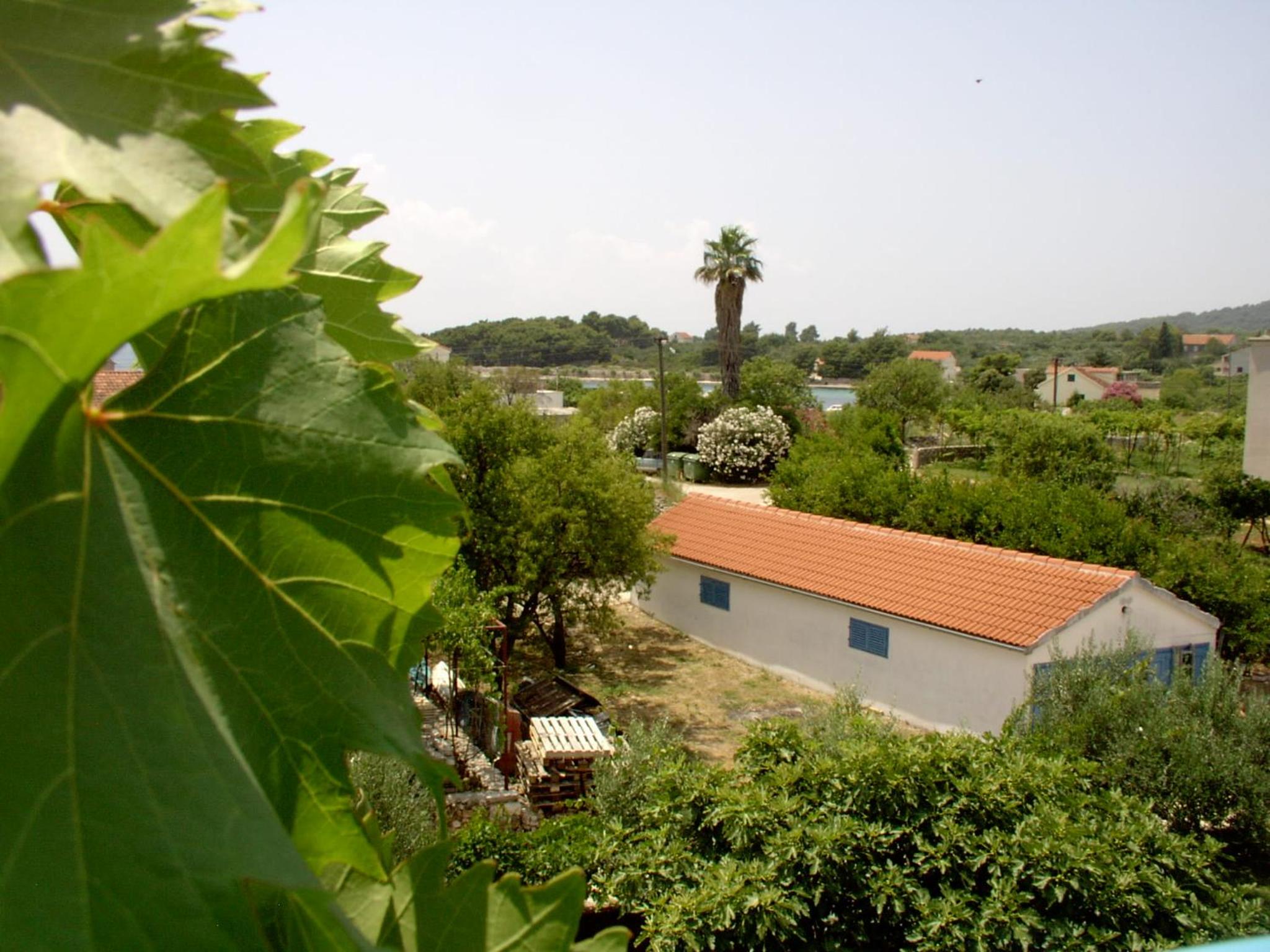Studio with Balcony - Photo 23