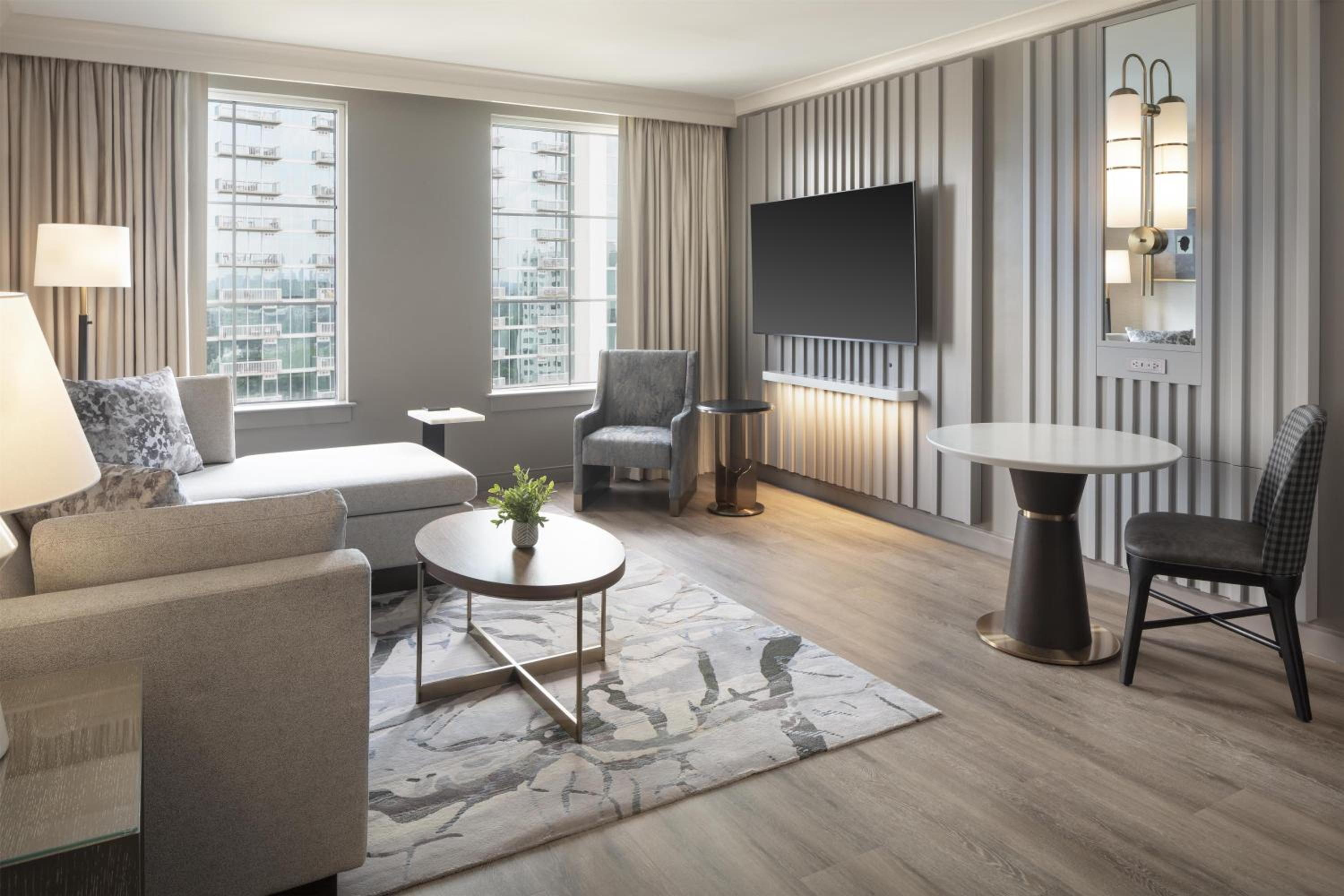 Grand Suite - Photo 1