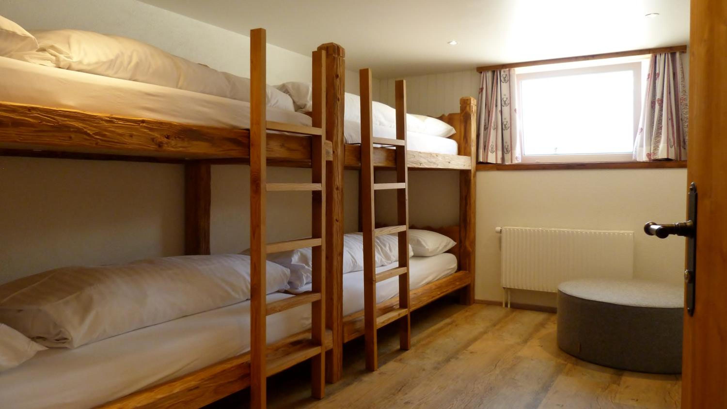 Quadruple Room with Shared Bathroom (No. 2) photo 3