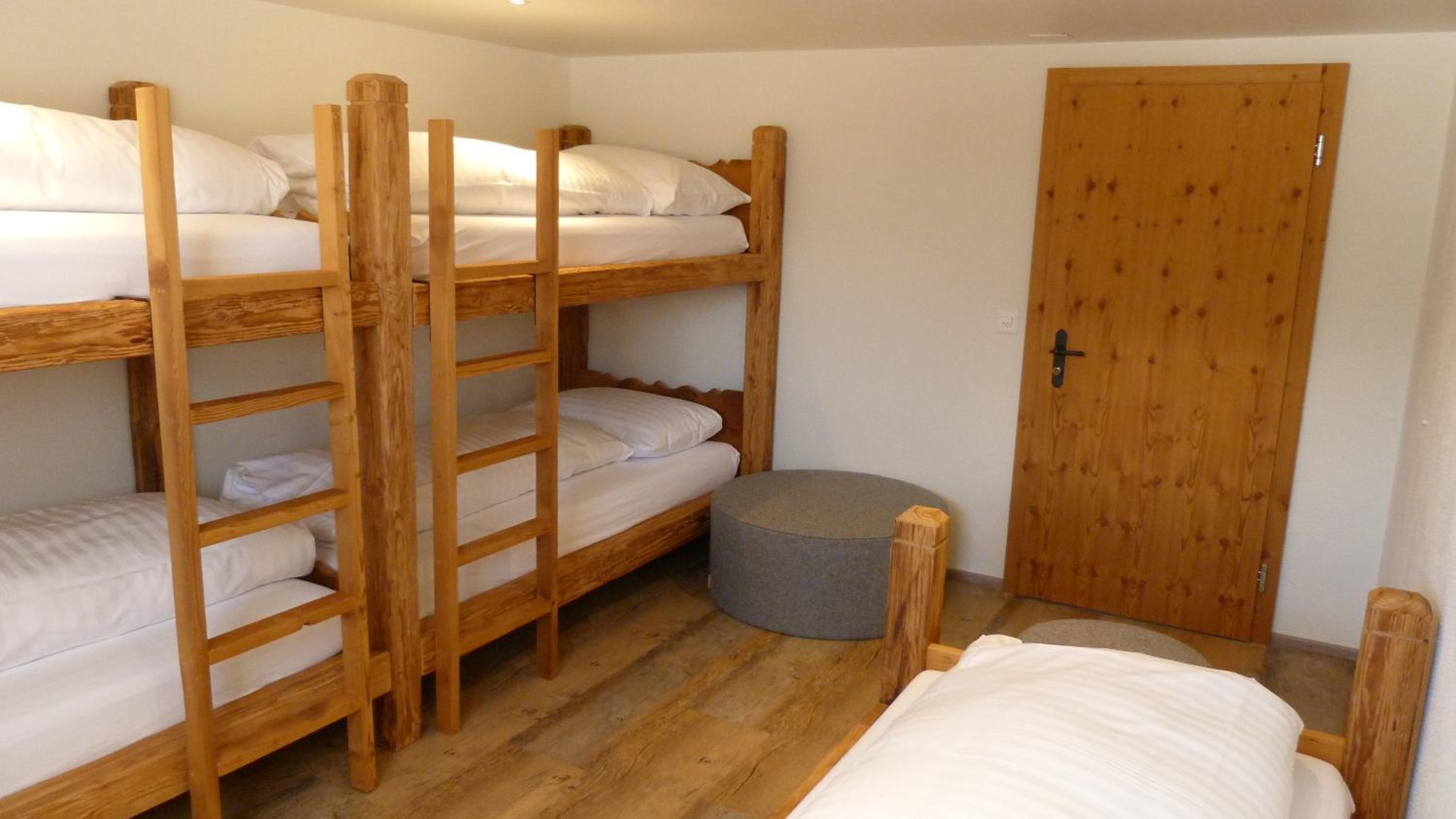Quintuple Room with Shared Bathroom (No. 3) photo 2