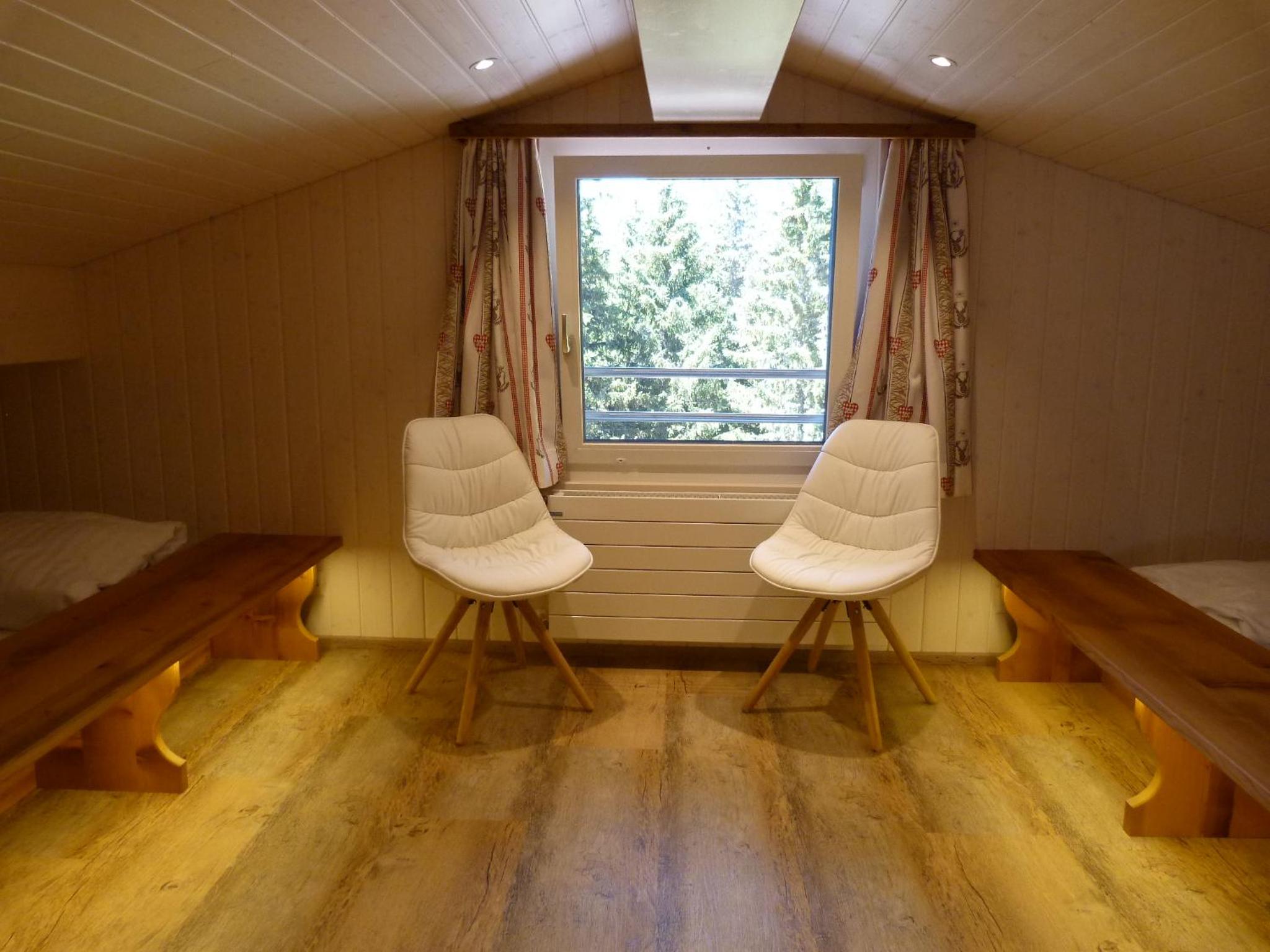 Bed in 11-Bed Dormitory Room (No. 6) photo 2