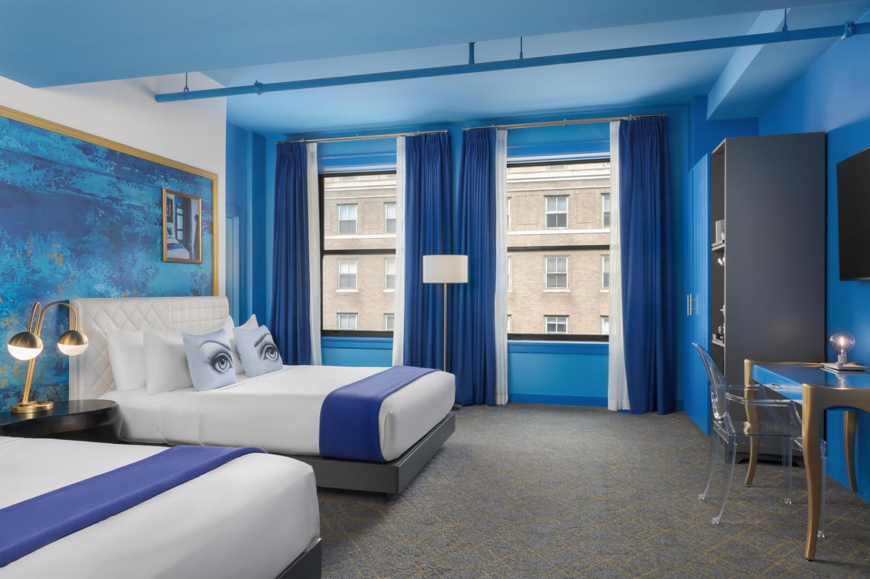 Large Queen Room with Two Queen Beds - Photo 1