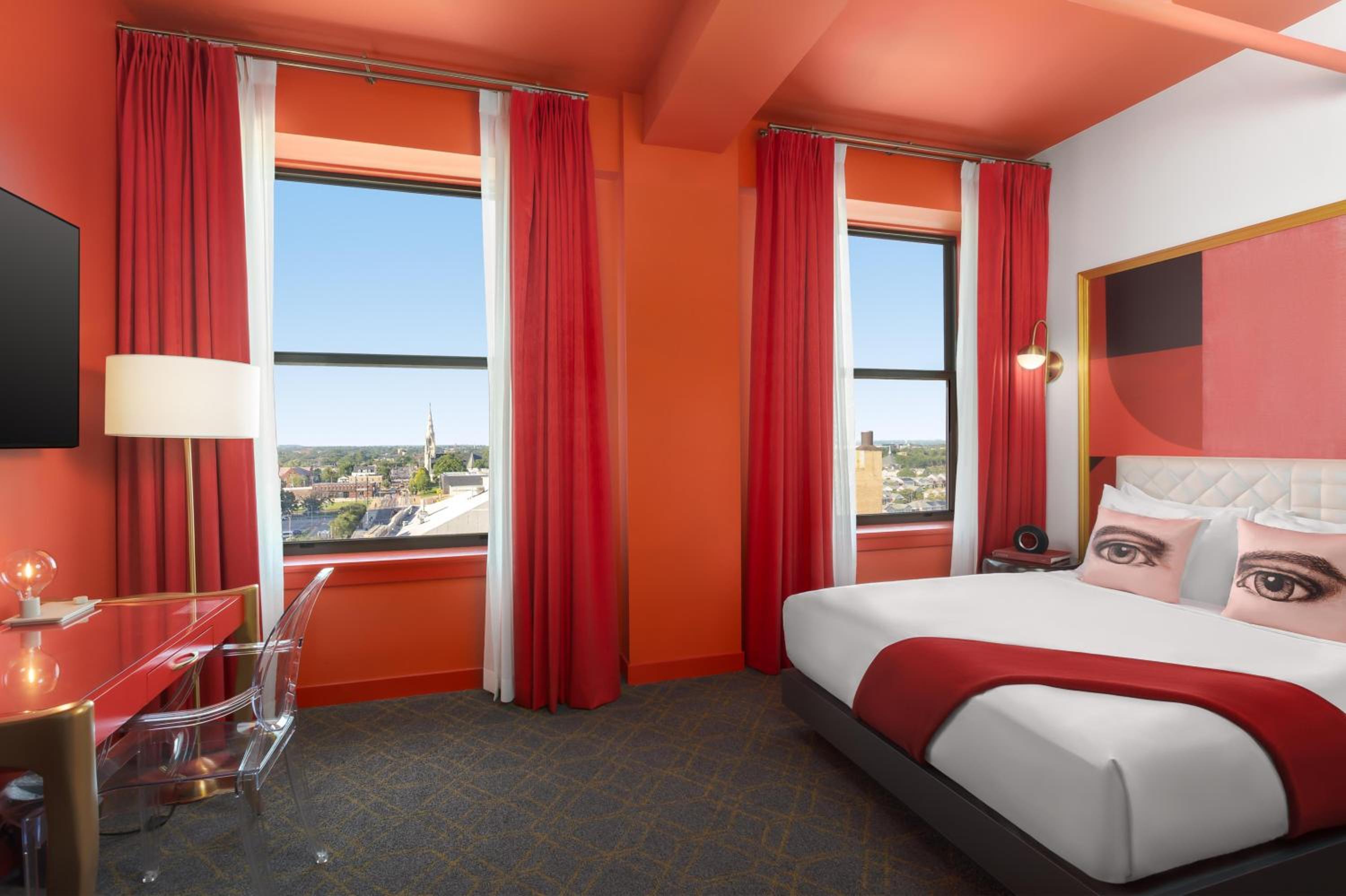 Red Queen Room - Photo 3