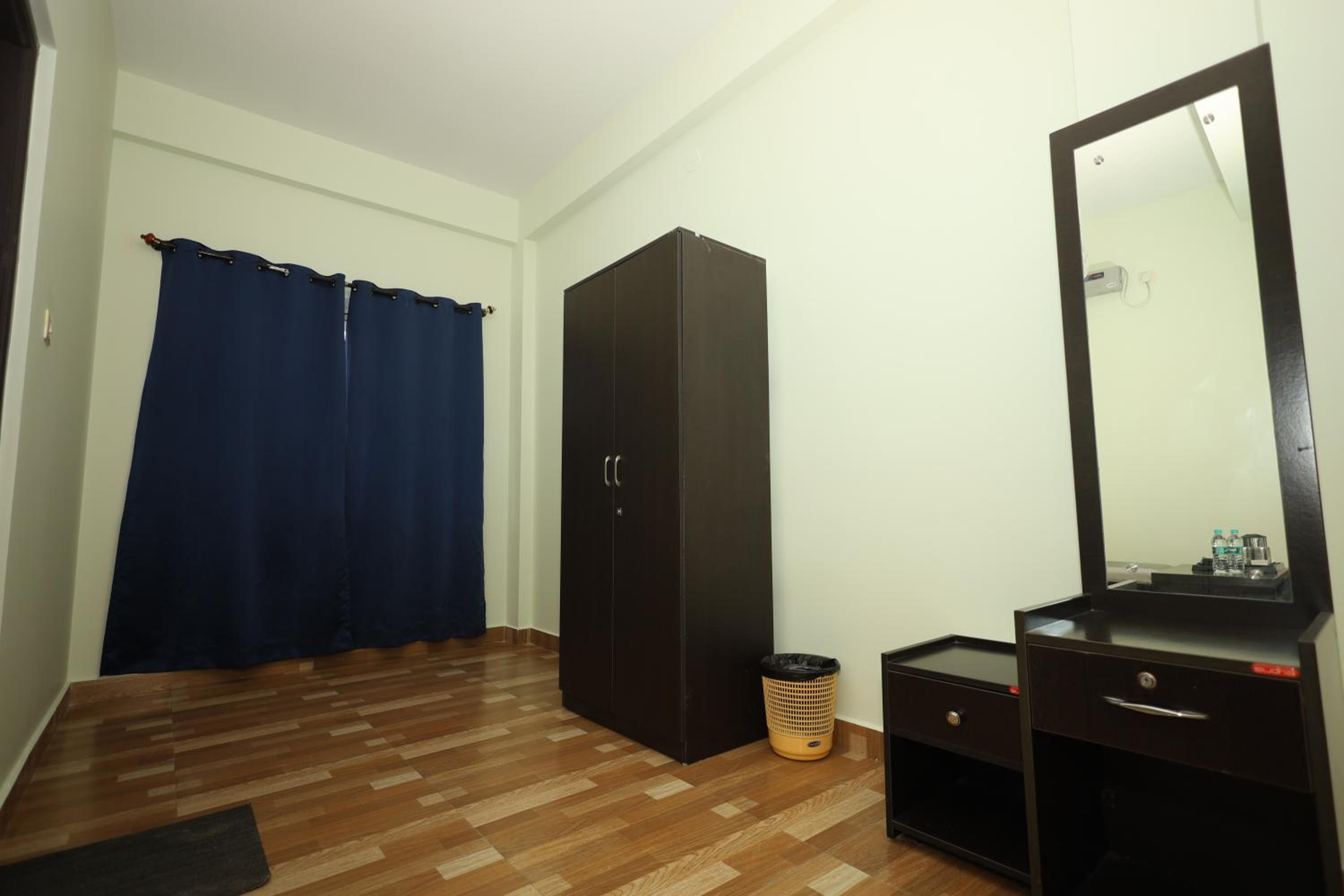 Classic Triple Room - Photo 8
