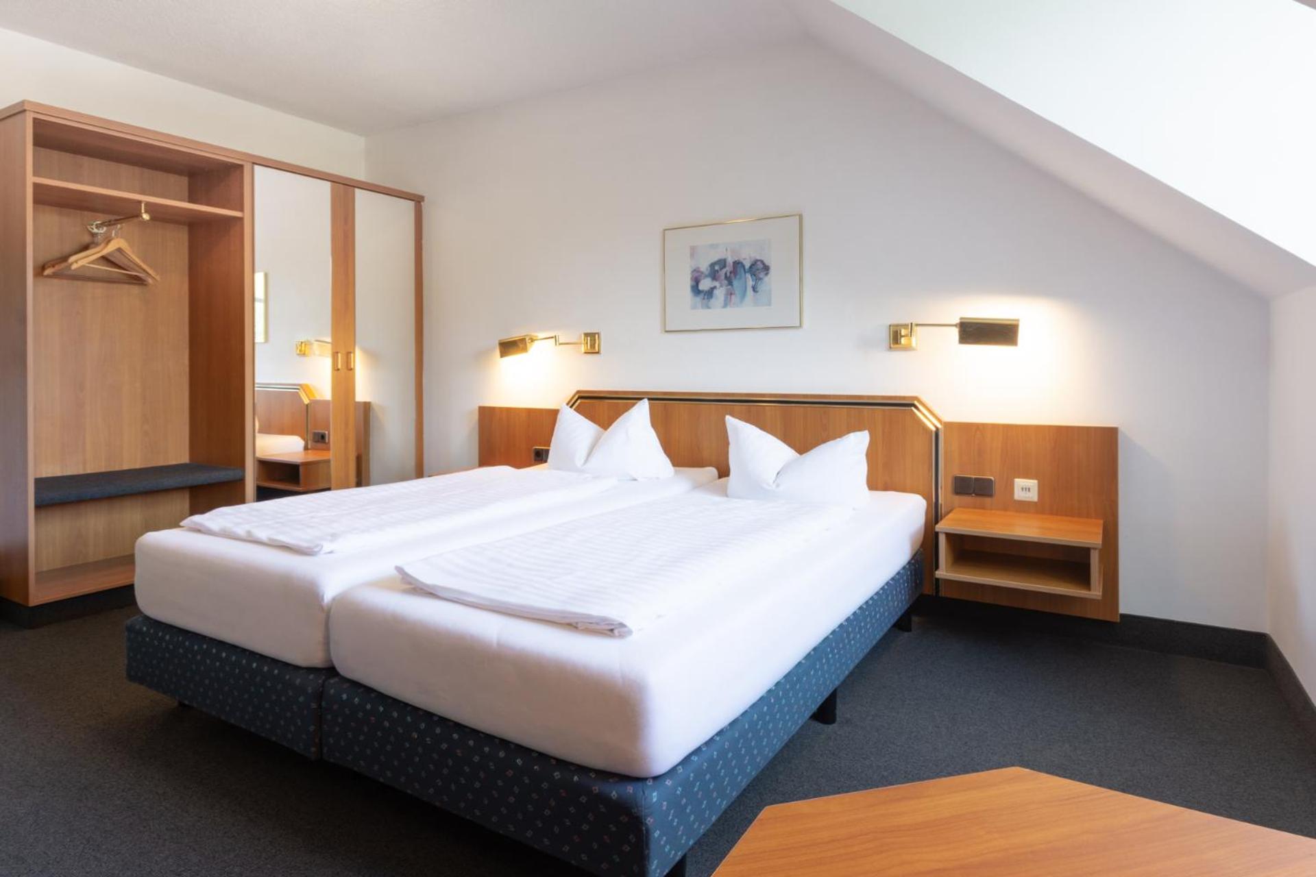 Classic Double Room