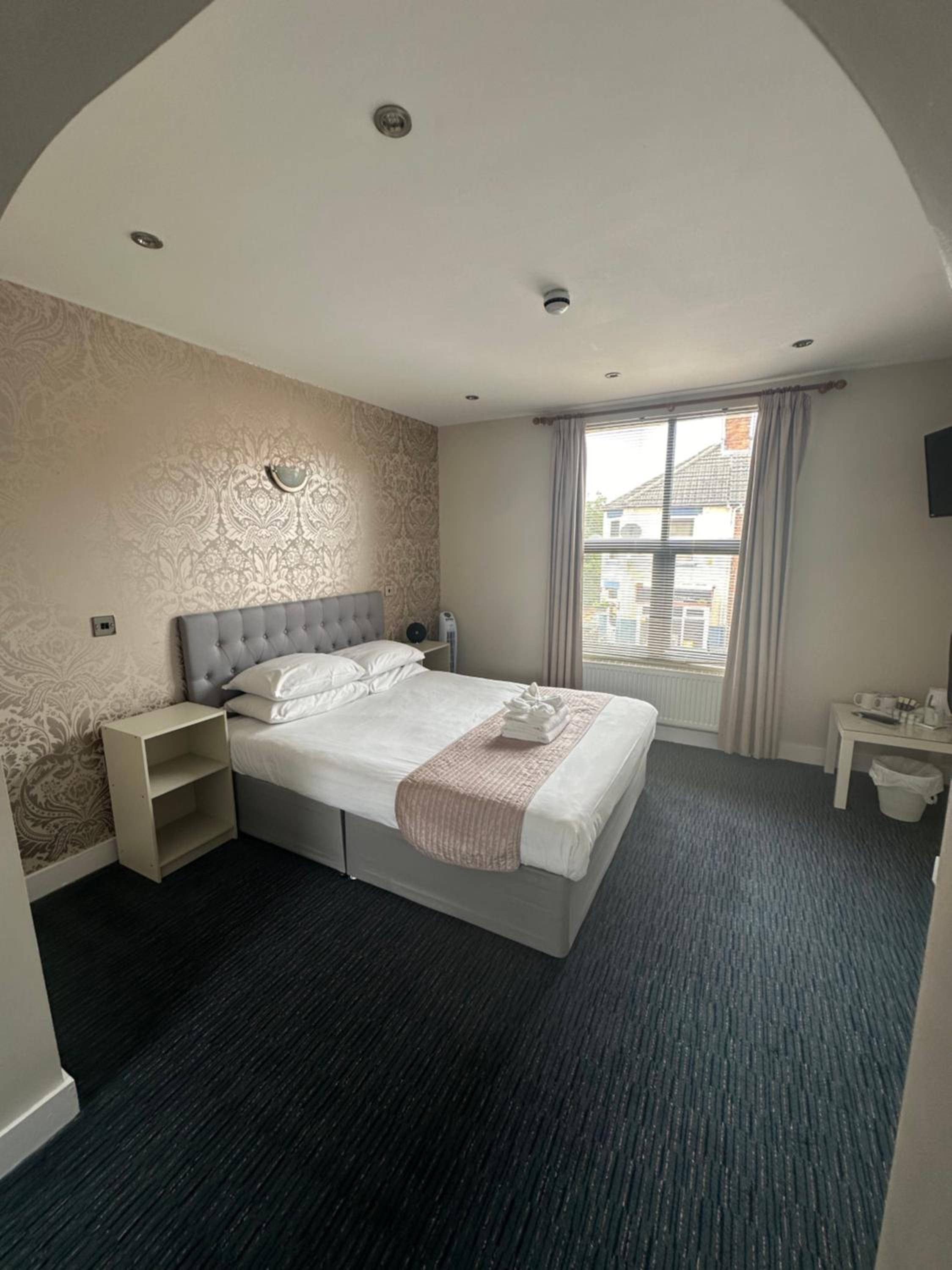 Quadruple Room with Bath