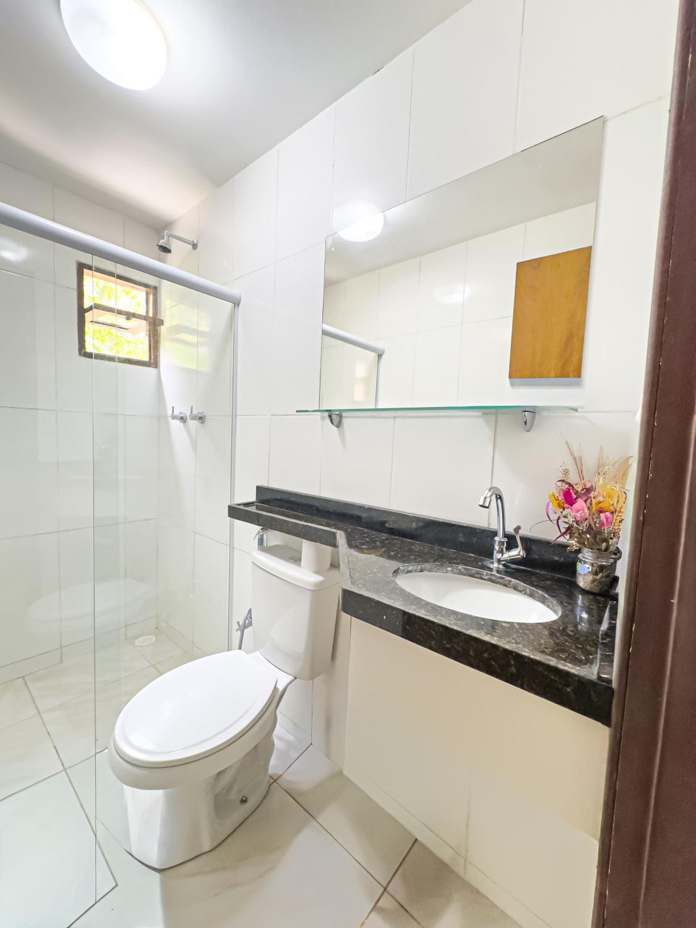 Suite - Photo 2