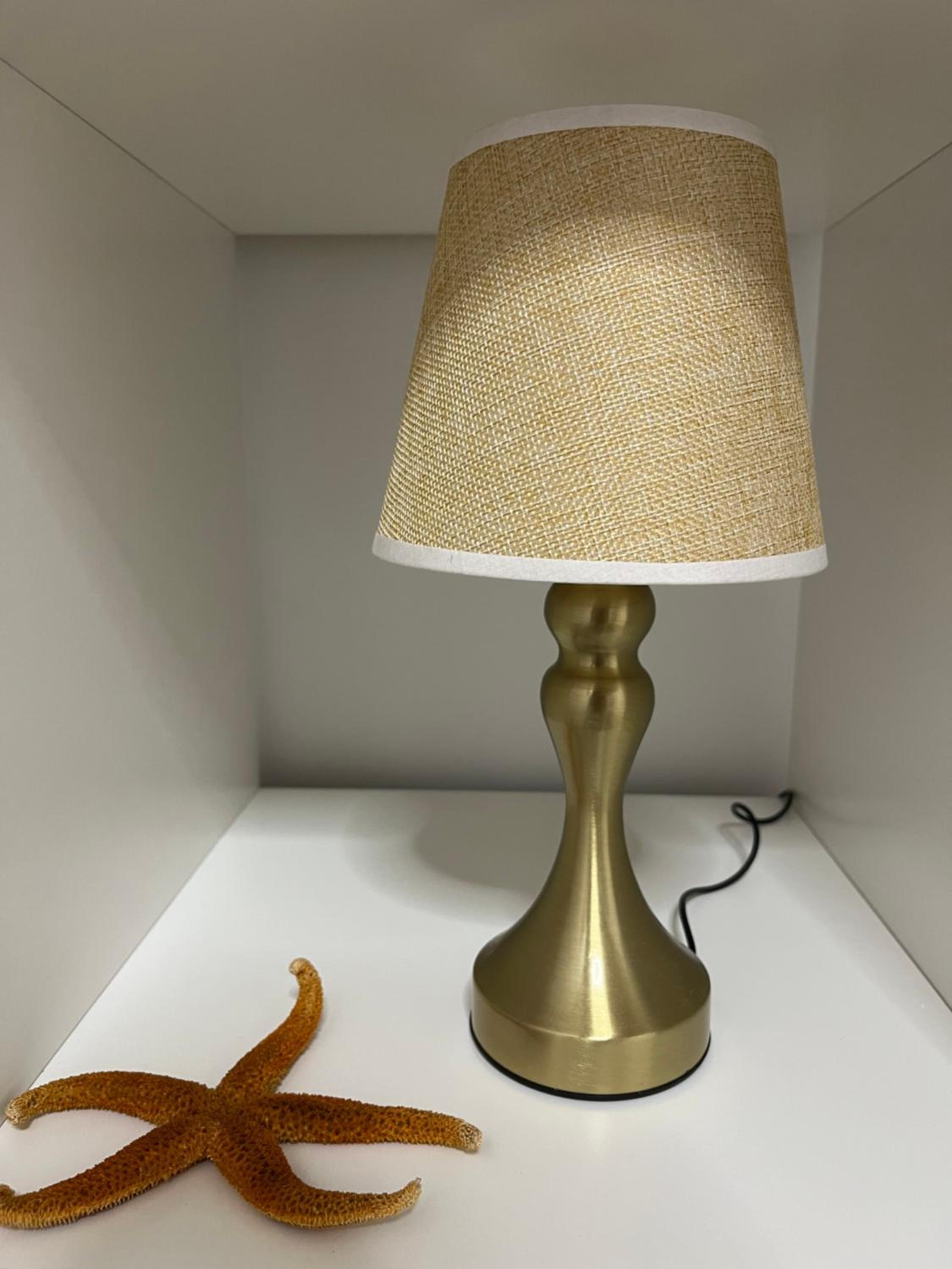 Standard Single Room with Shared Bathroom photo 2