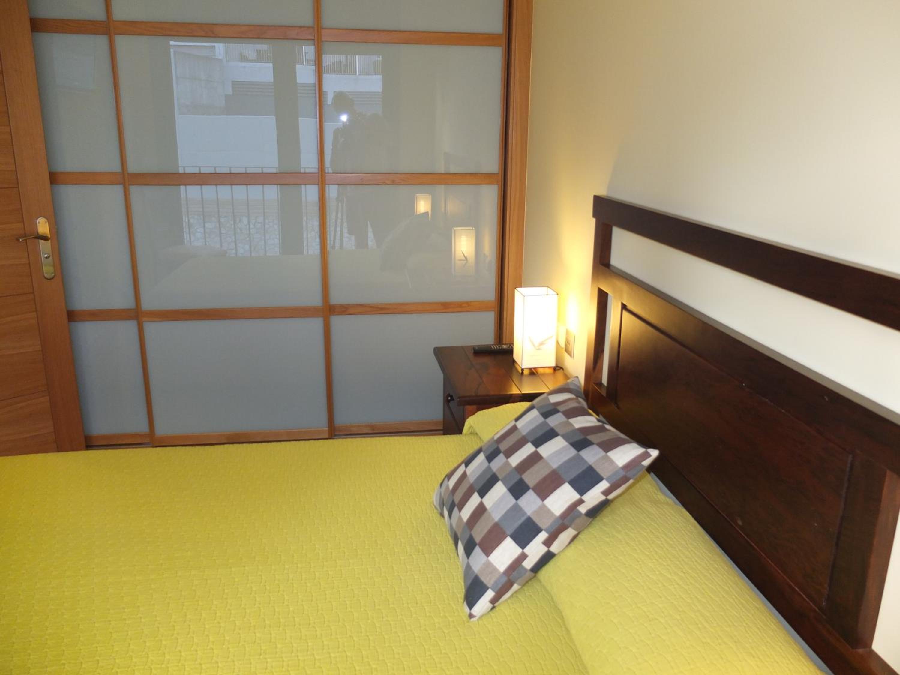 Apartamento con vista a la piscina