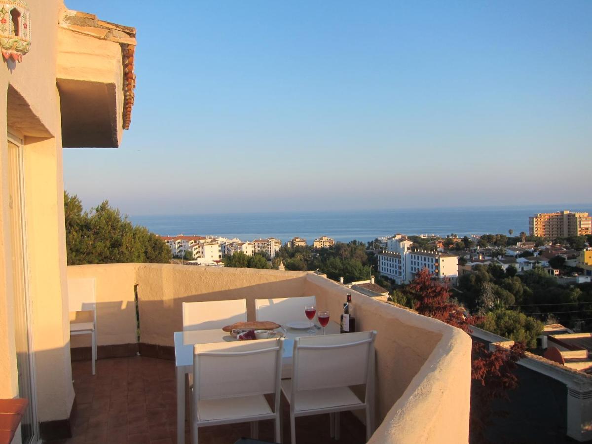 Apartment with Sea View photo 2